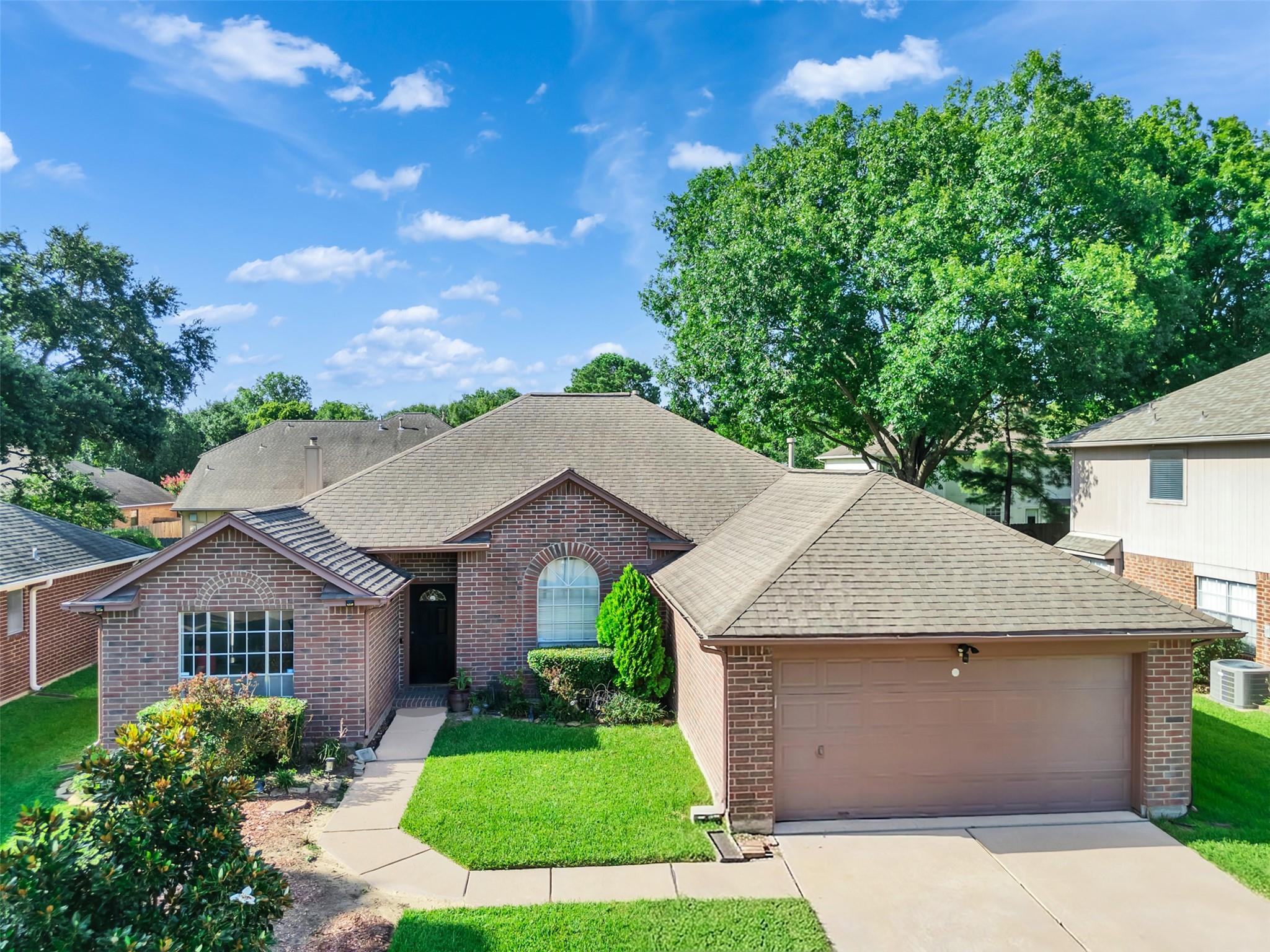 16222 Indian Cypress Drive — photo