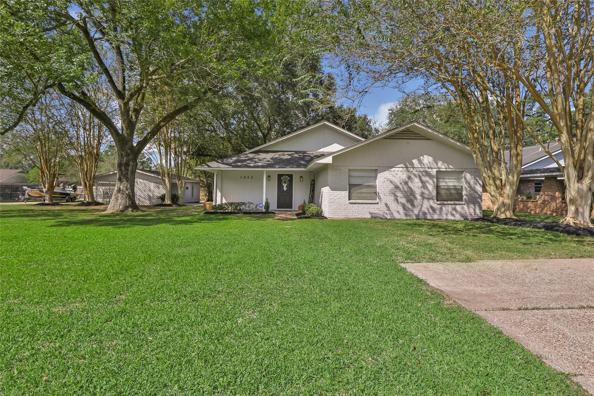 1933 N San Jacinto Street — photo