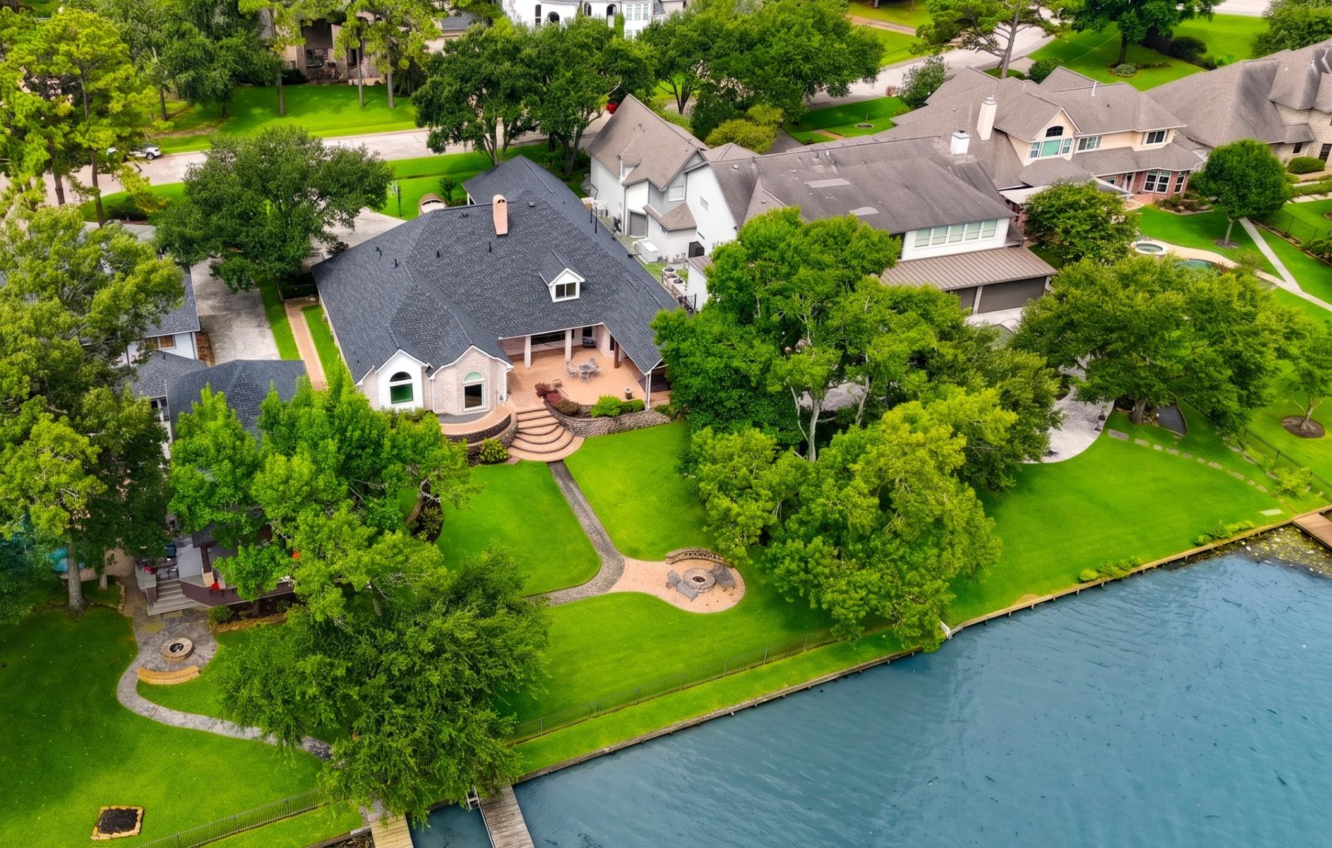 7815 Lake Mist Court — photo