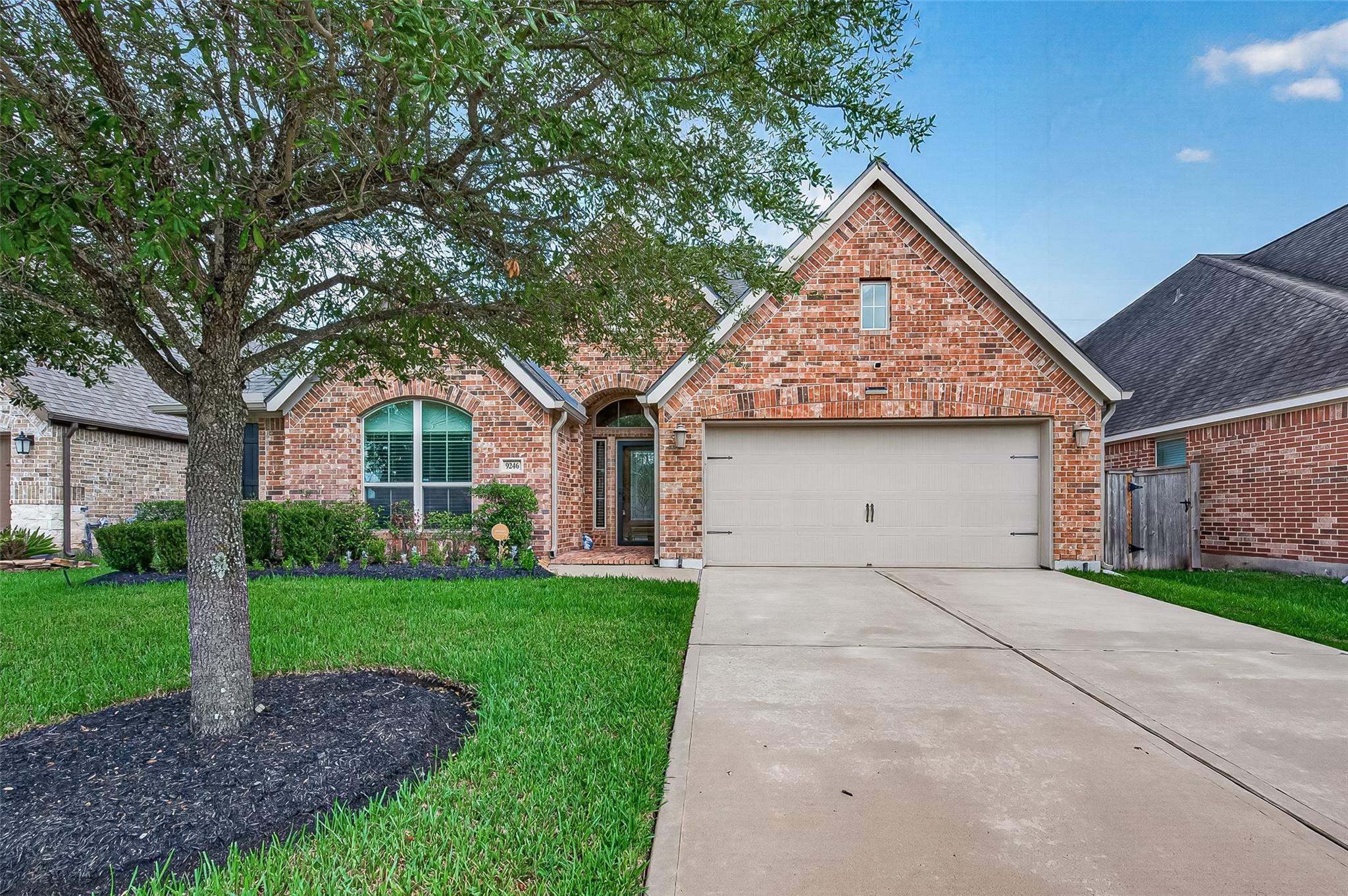 9246 Lakeshores Lagoon Lane — photo