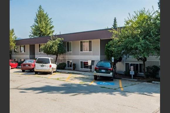 401 N Spokane Ave — photo