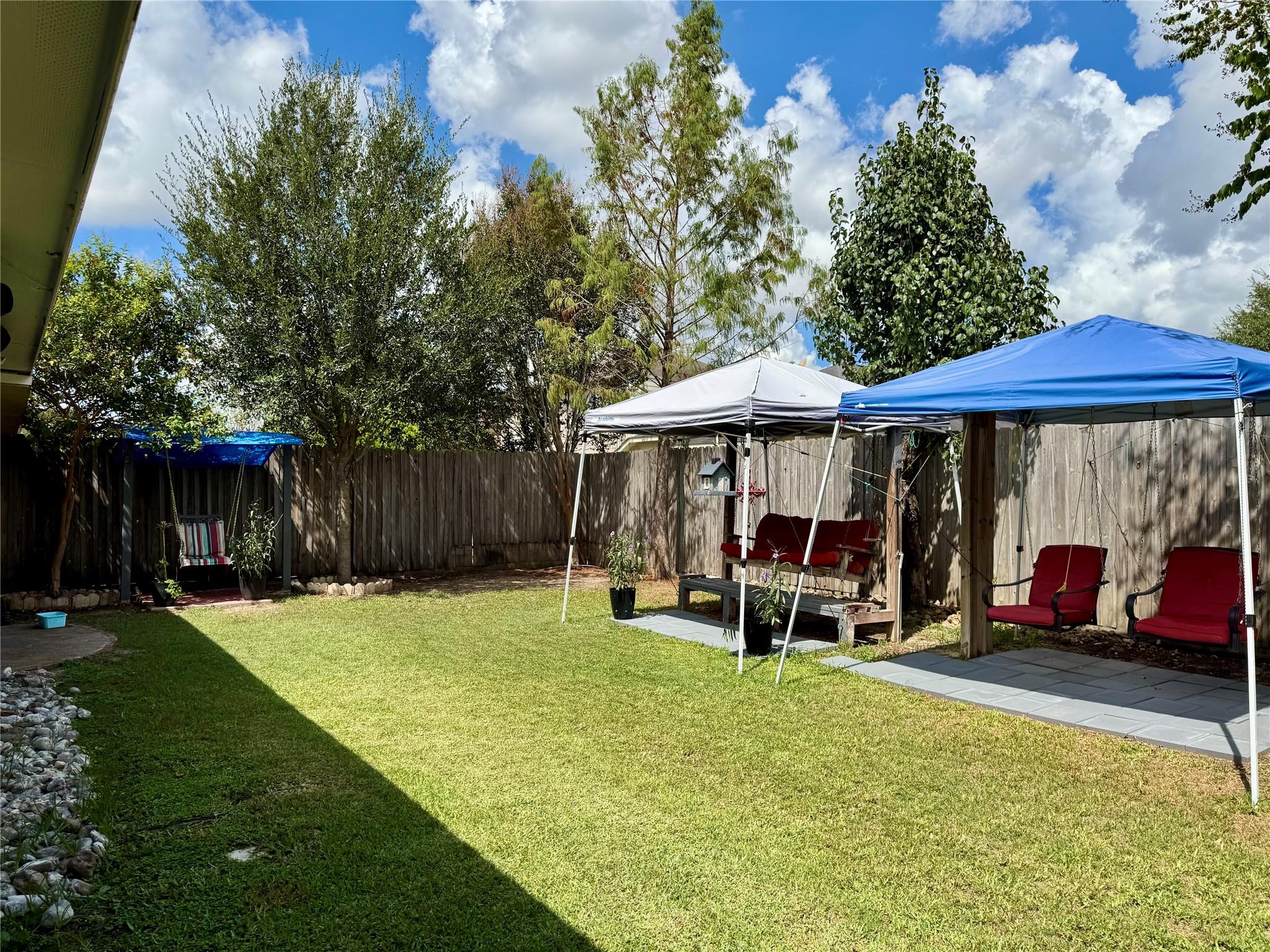 19342 Otter Trail Court — photo