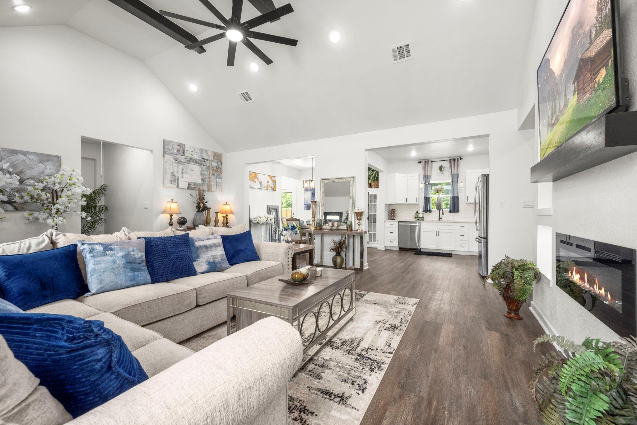 30919 Brown Pine Street — photo