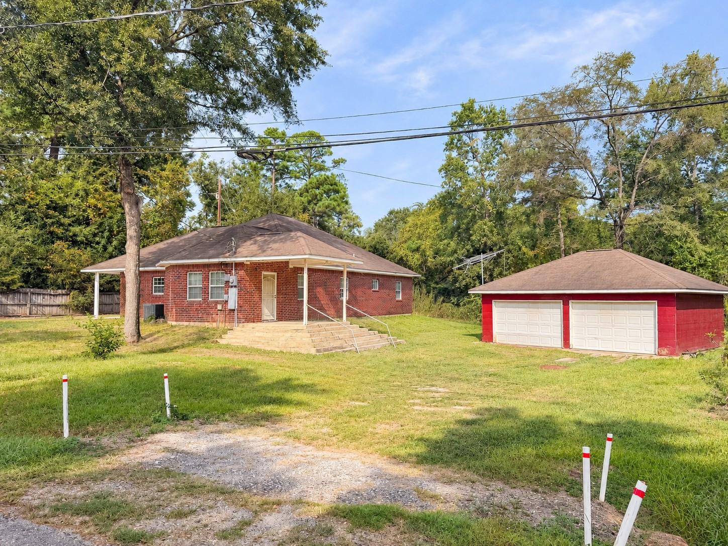 24204 Creek Wood Drive — photo