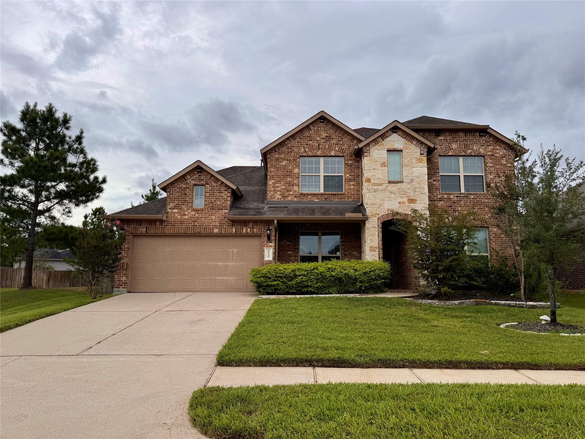 1546 Heartwood Drive — photo