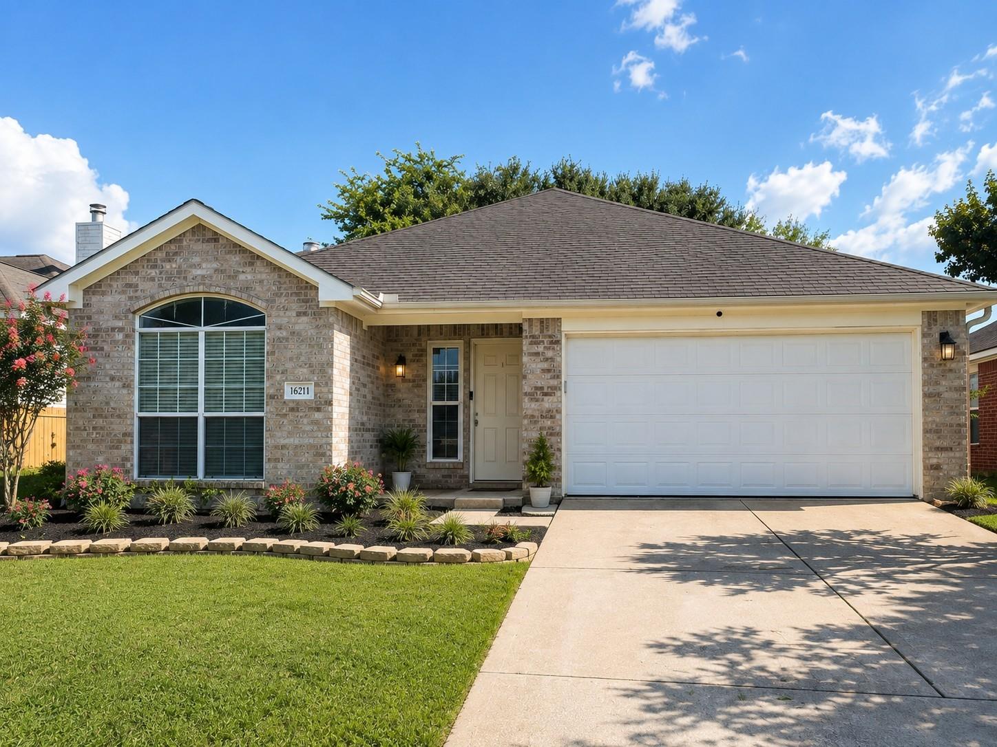 16211 Noblewood Way — photo