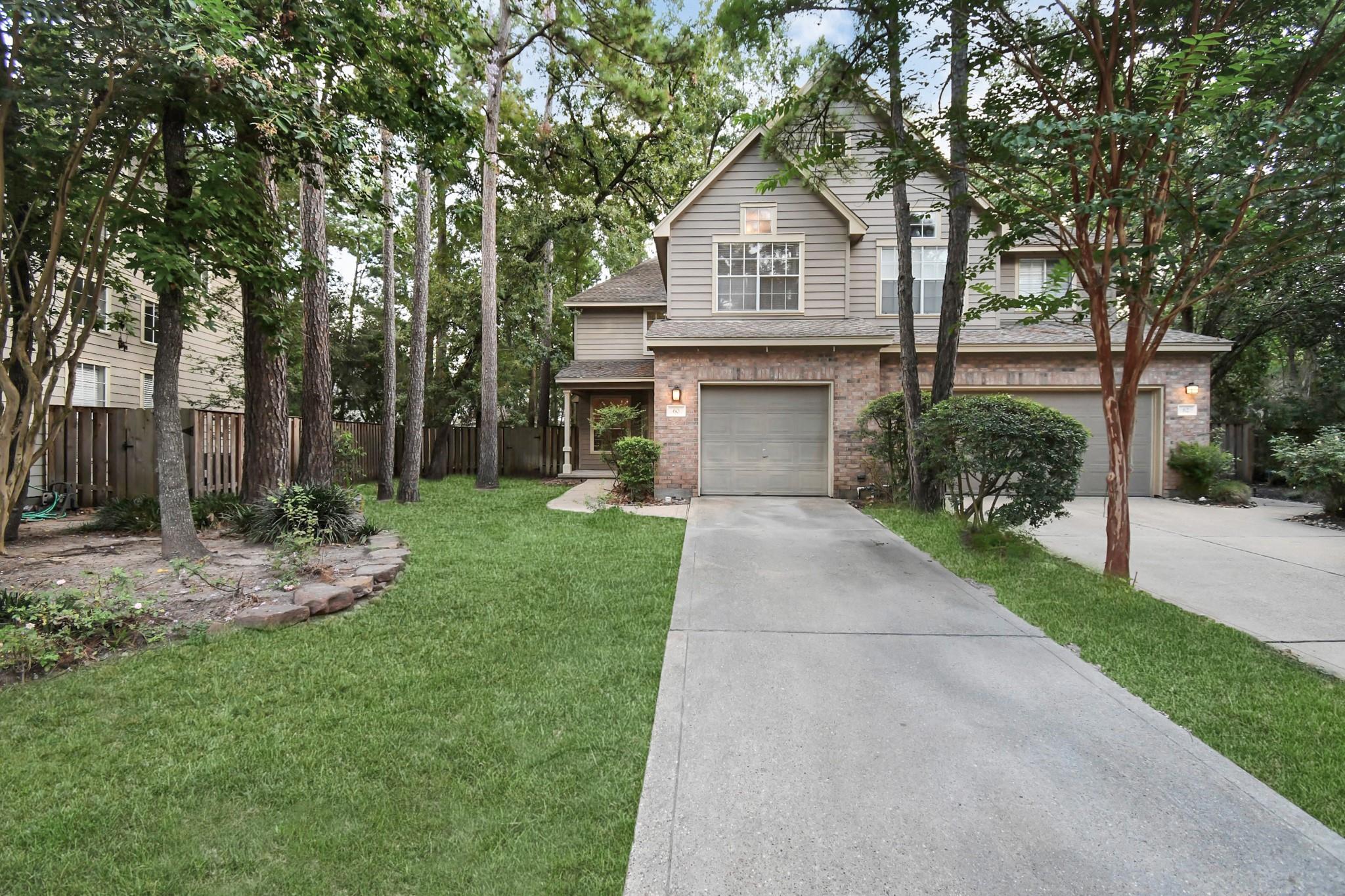 60 Lakeridge Court — photo