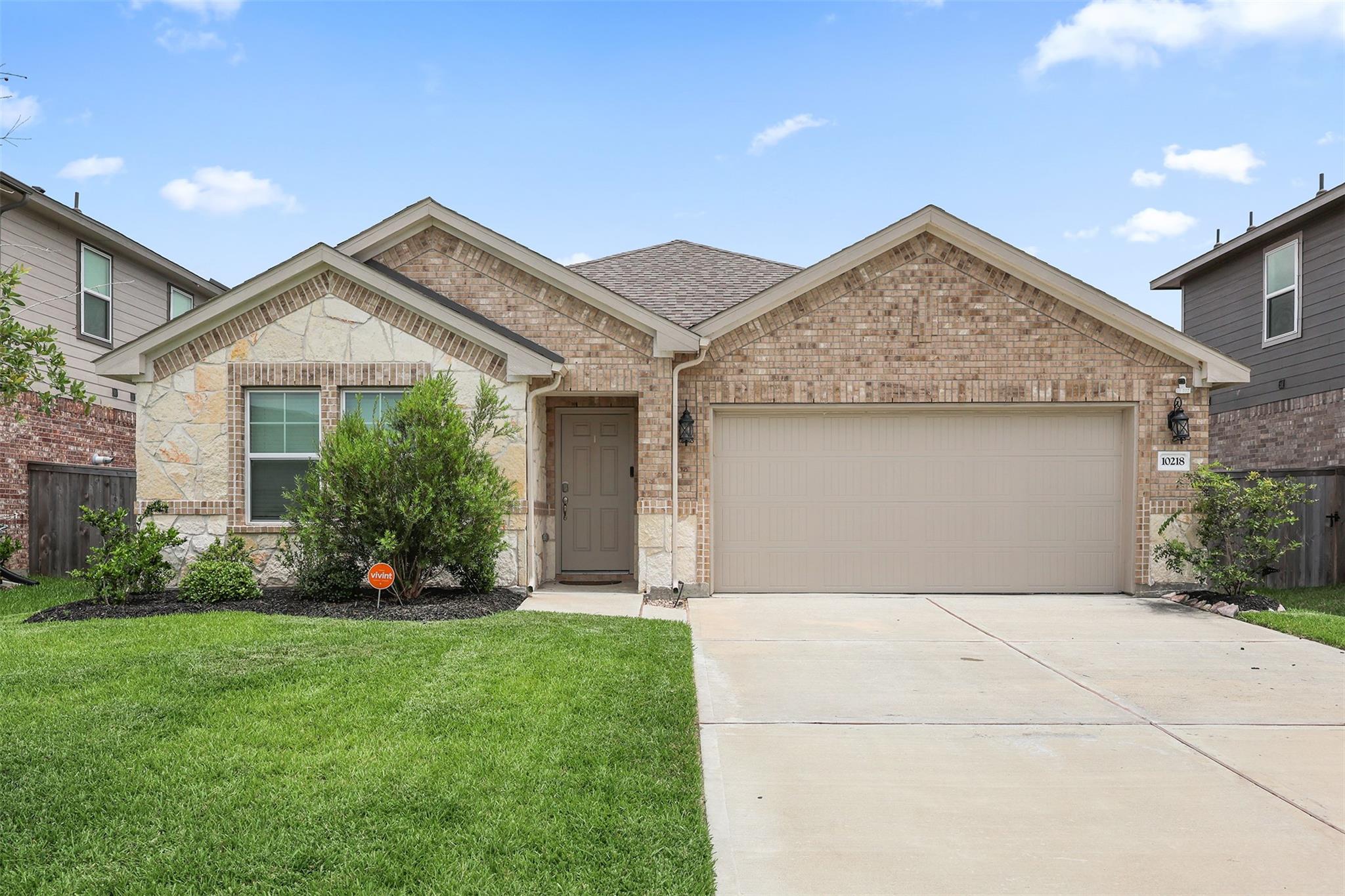 10218 Hermann Trace — photo