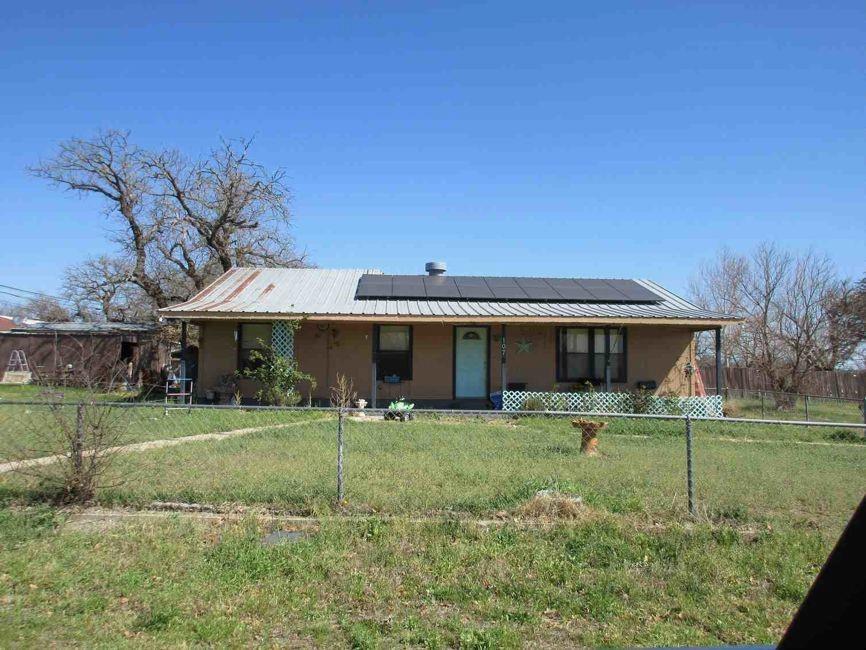 107 Buttercup Street — photo