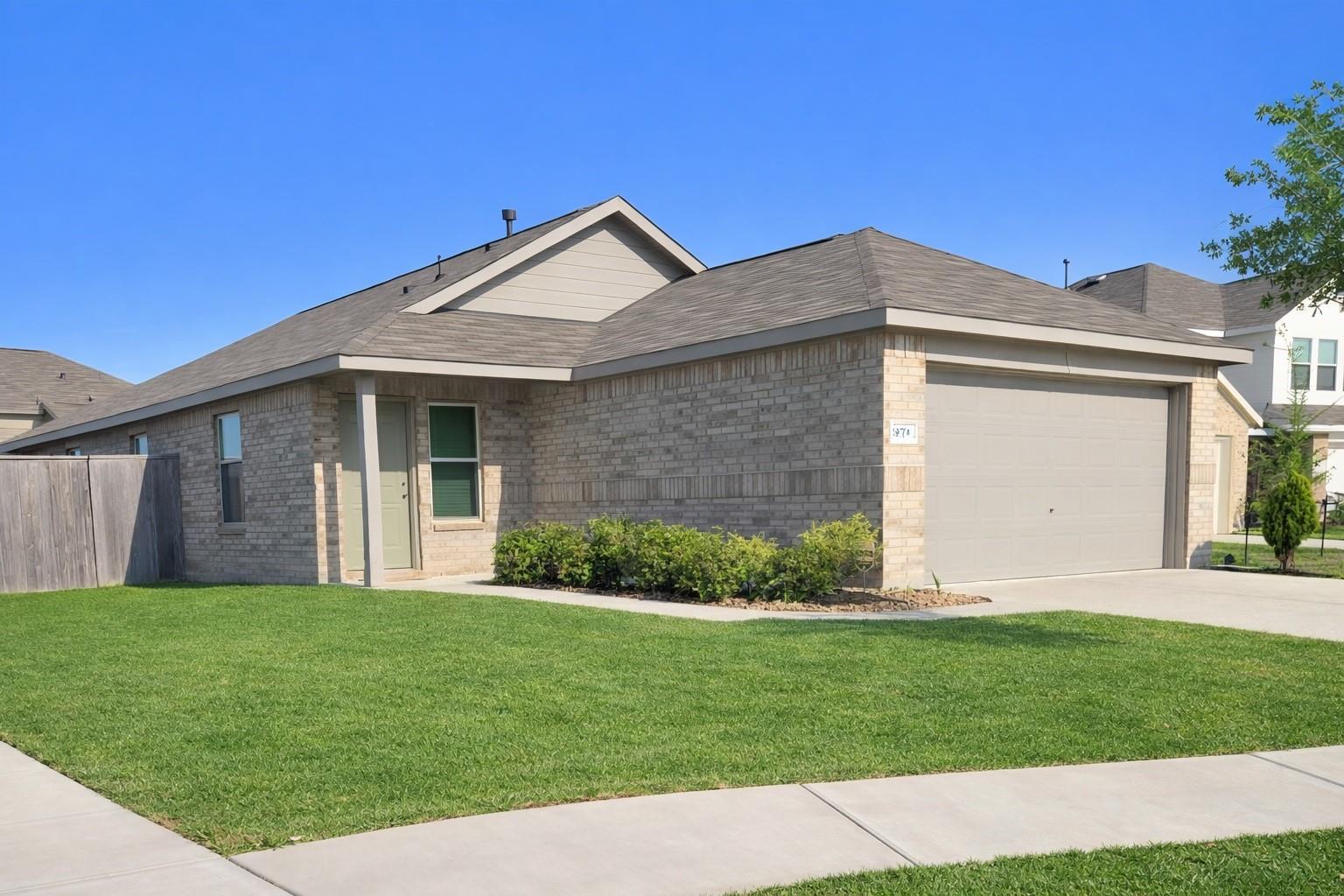 9018 Burnet Bay Court — photo