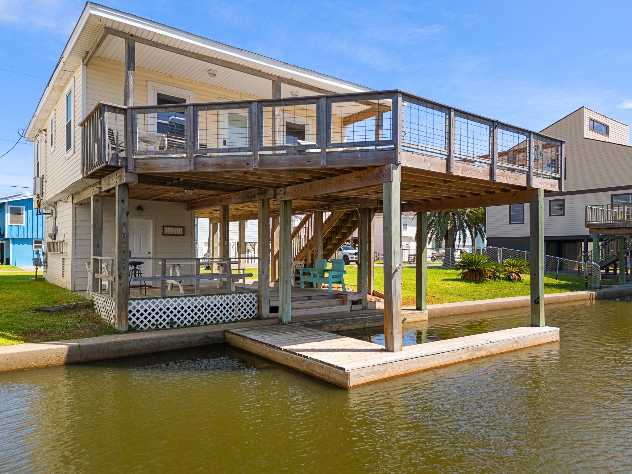 16711 Kingston Way — photo