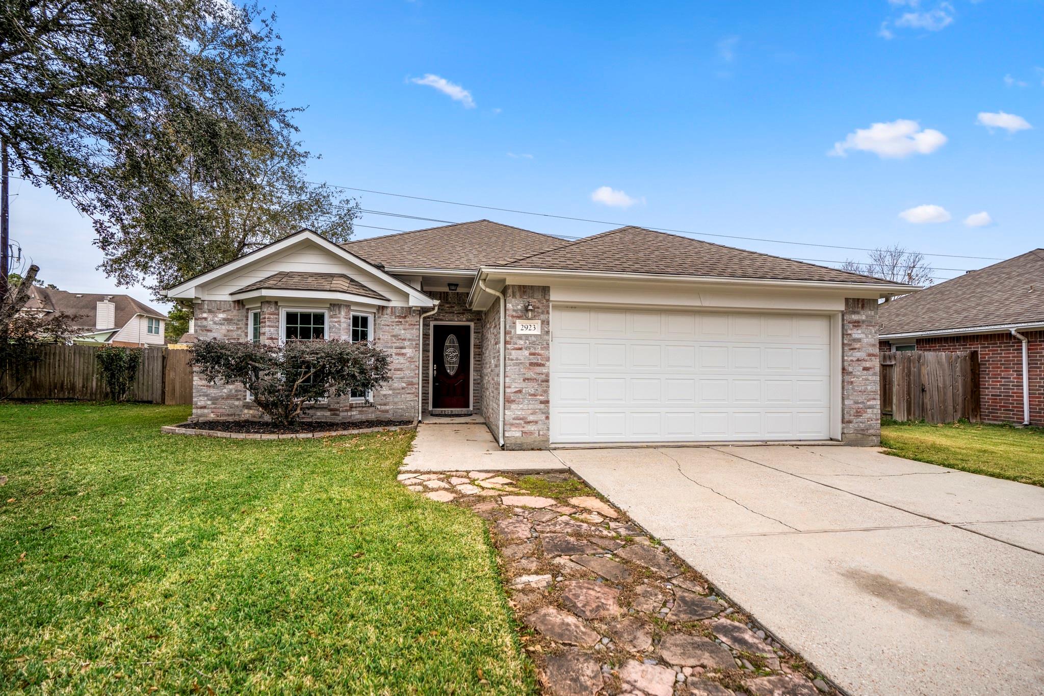 2923 Goldspring Lane — photo