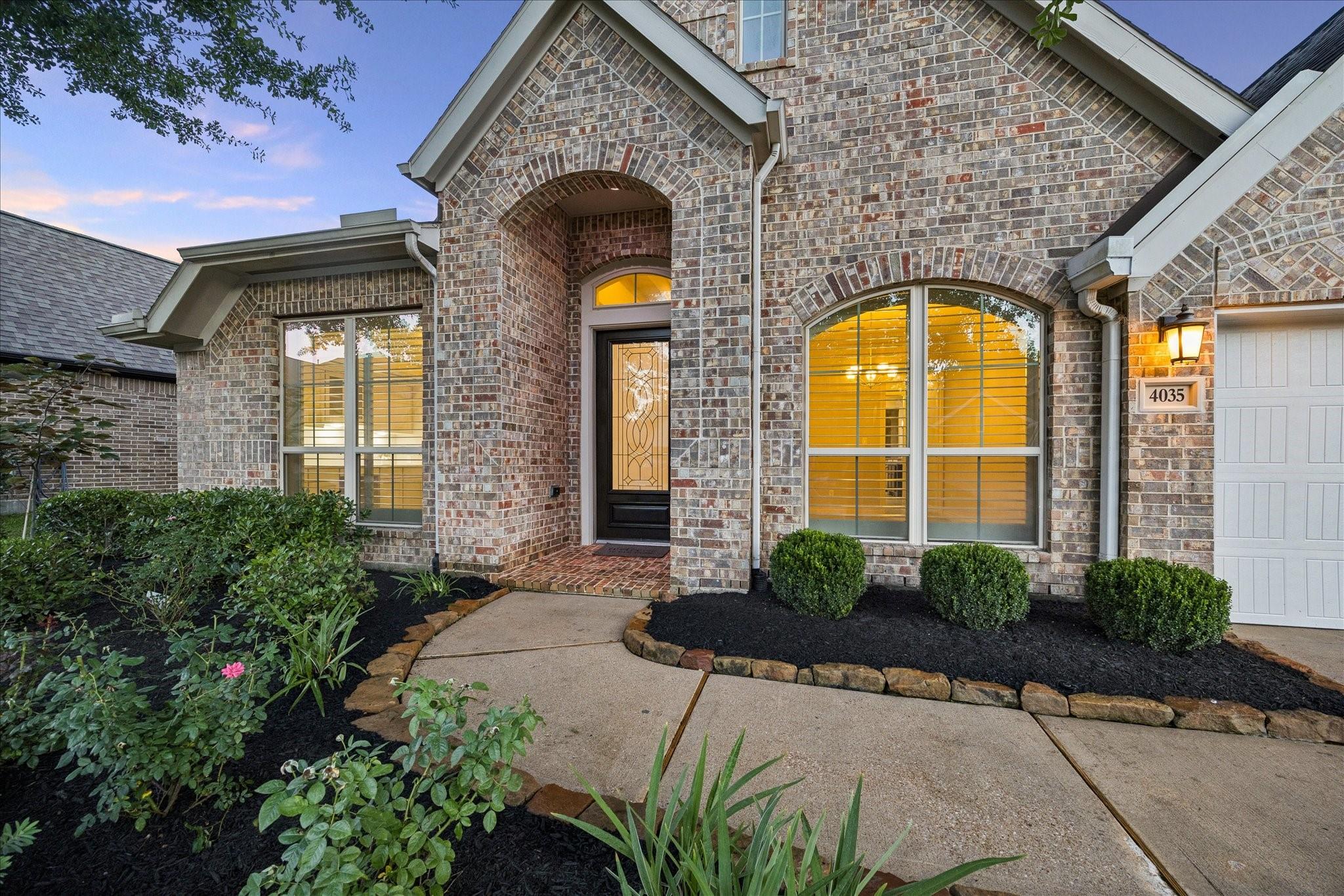 4035 Steep Woods Drive — photo