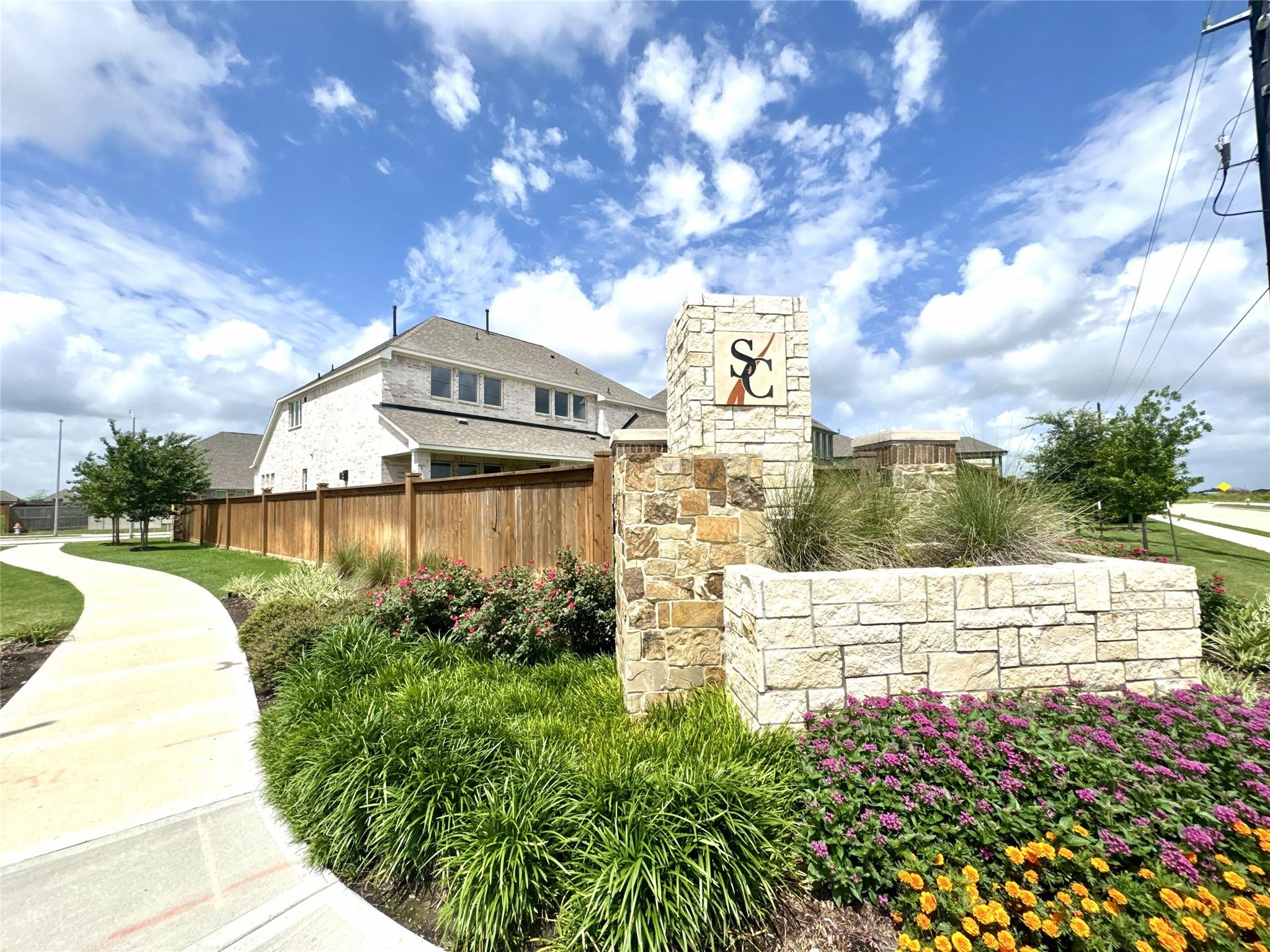 5111 Old Amber Drive — photo