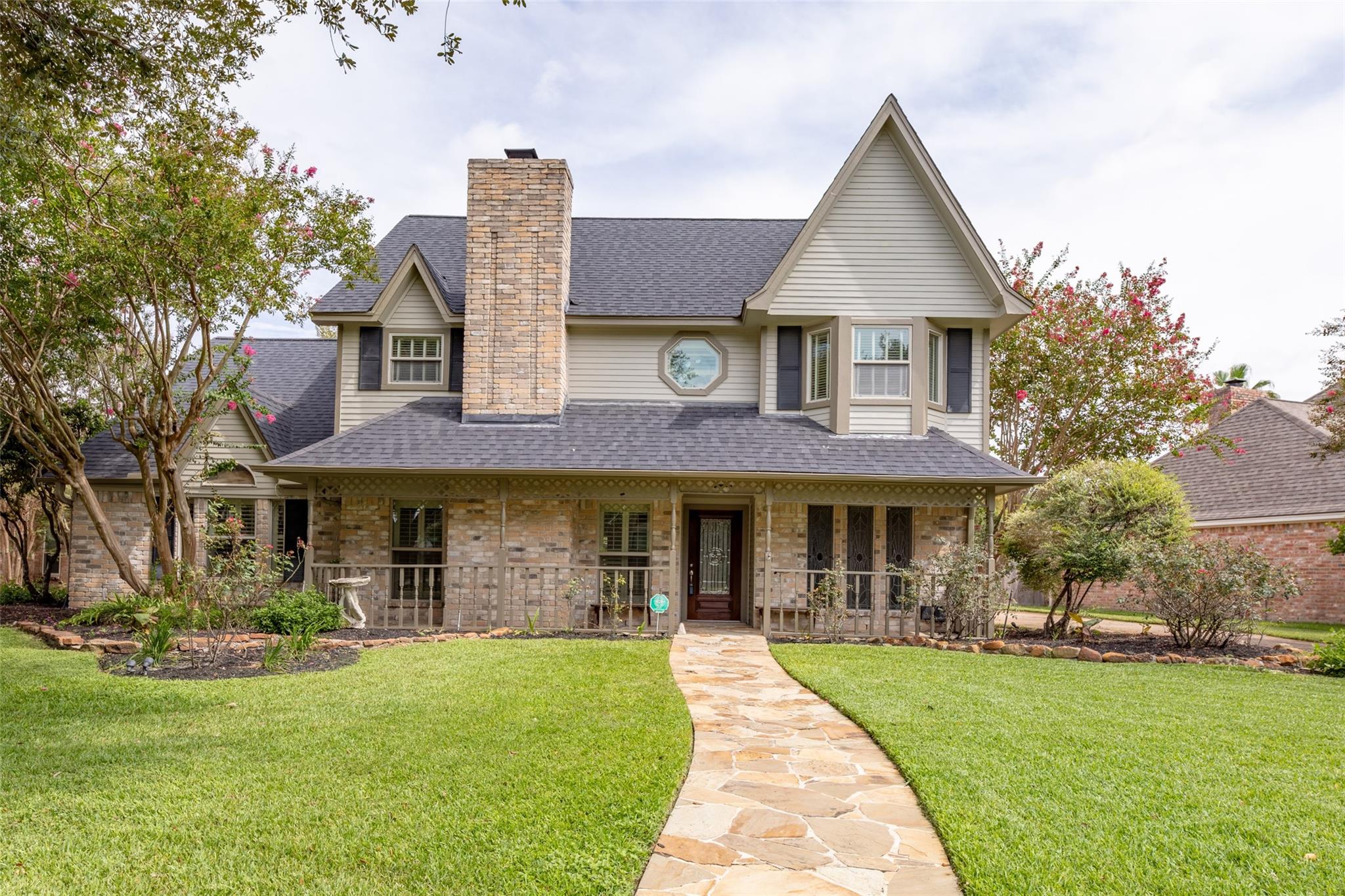 14206 Blazey Drive — photo