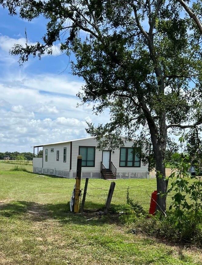 1098 Pecan Valley Drive — photo
