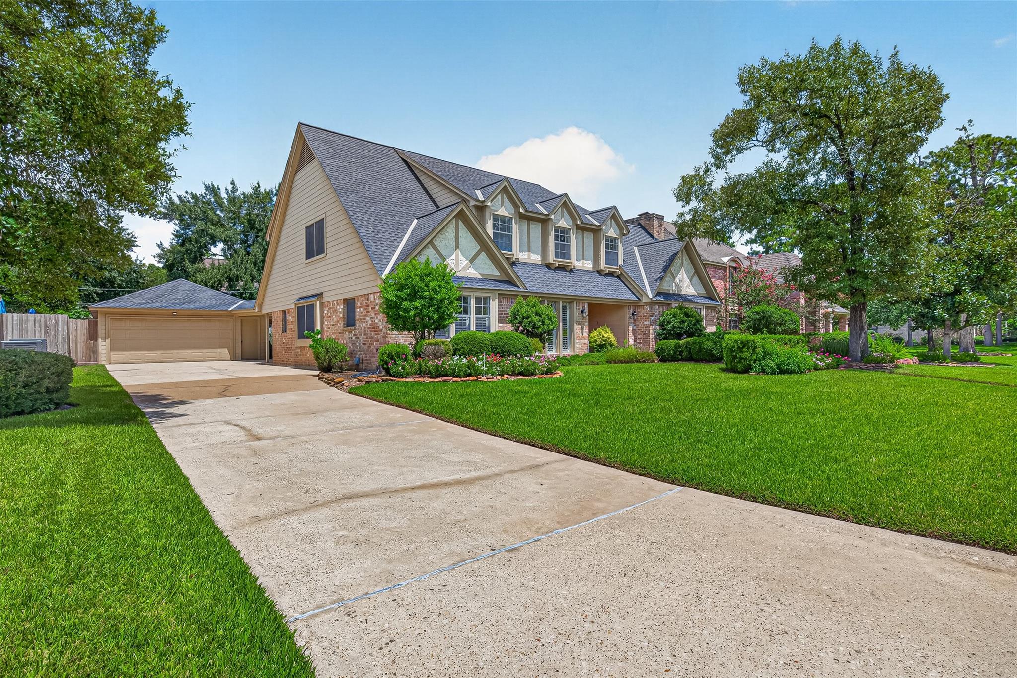 12306 Laneview Drive — photo