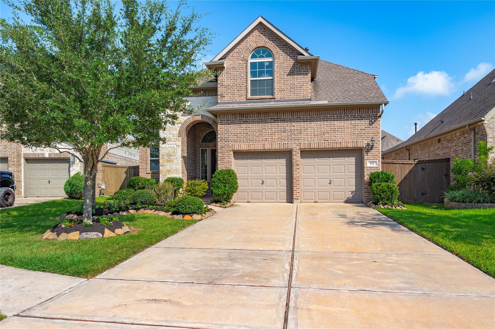 632 Kickapoo Court — photo