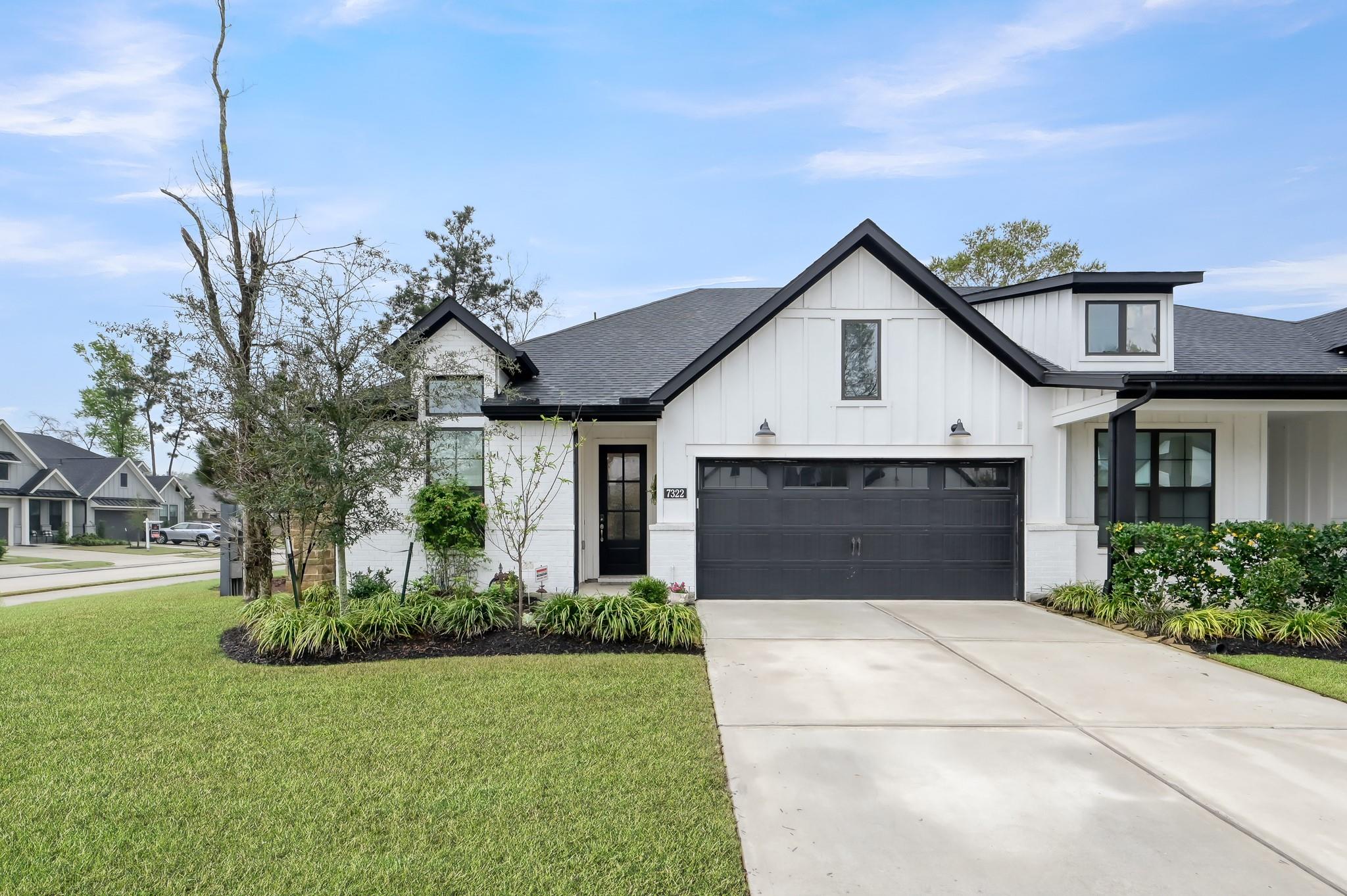 7322 Honey Creek Lane — photo