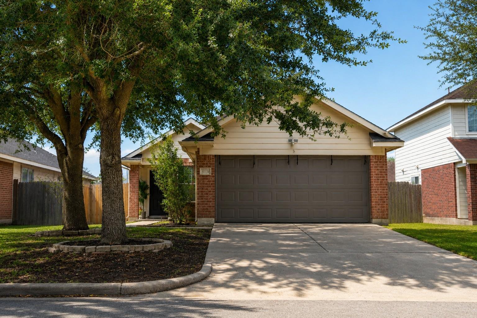 6031 Lark Haven Lane — photo