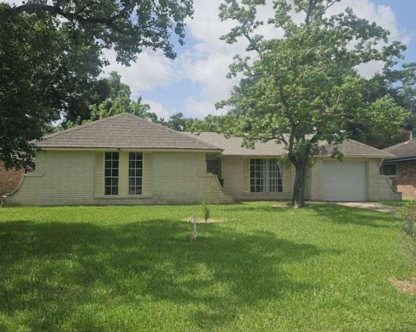 7623 Kellwood Drive — photo