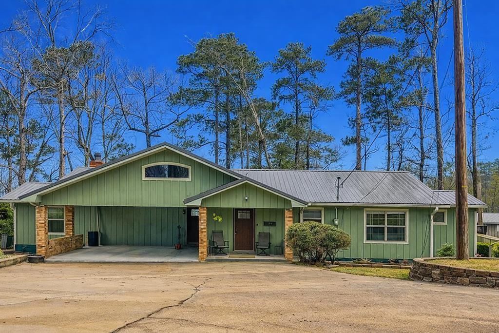 164 Magnolia Drive — photo