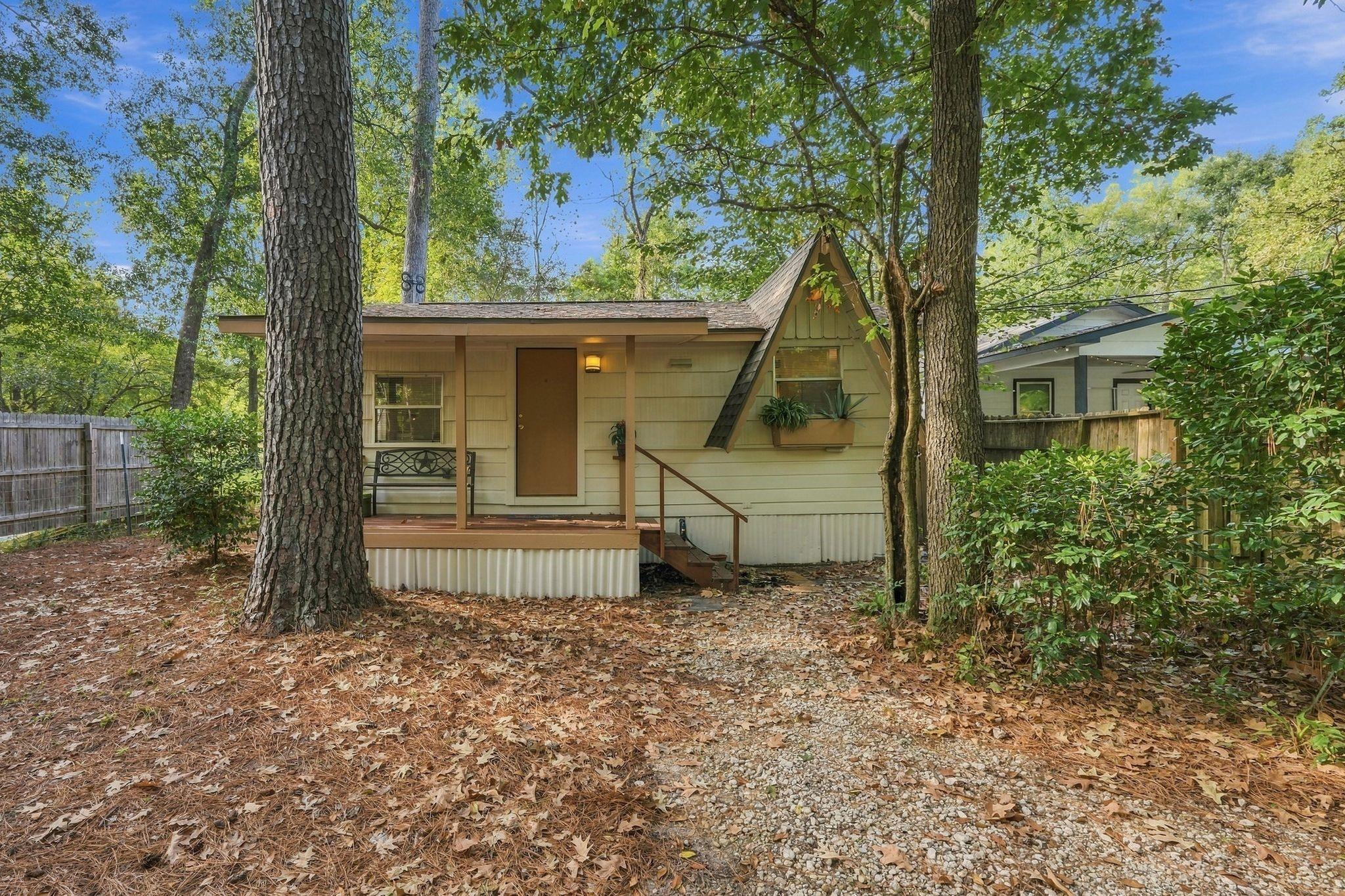 16443 Piper Lane — photo