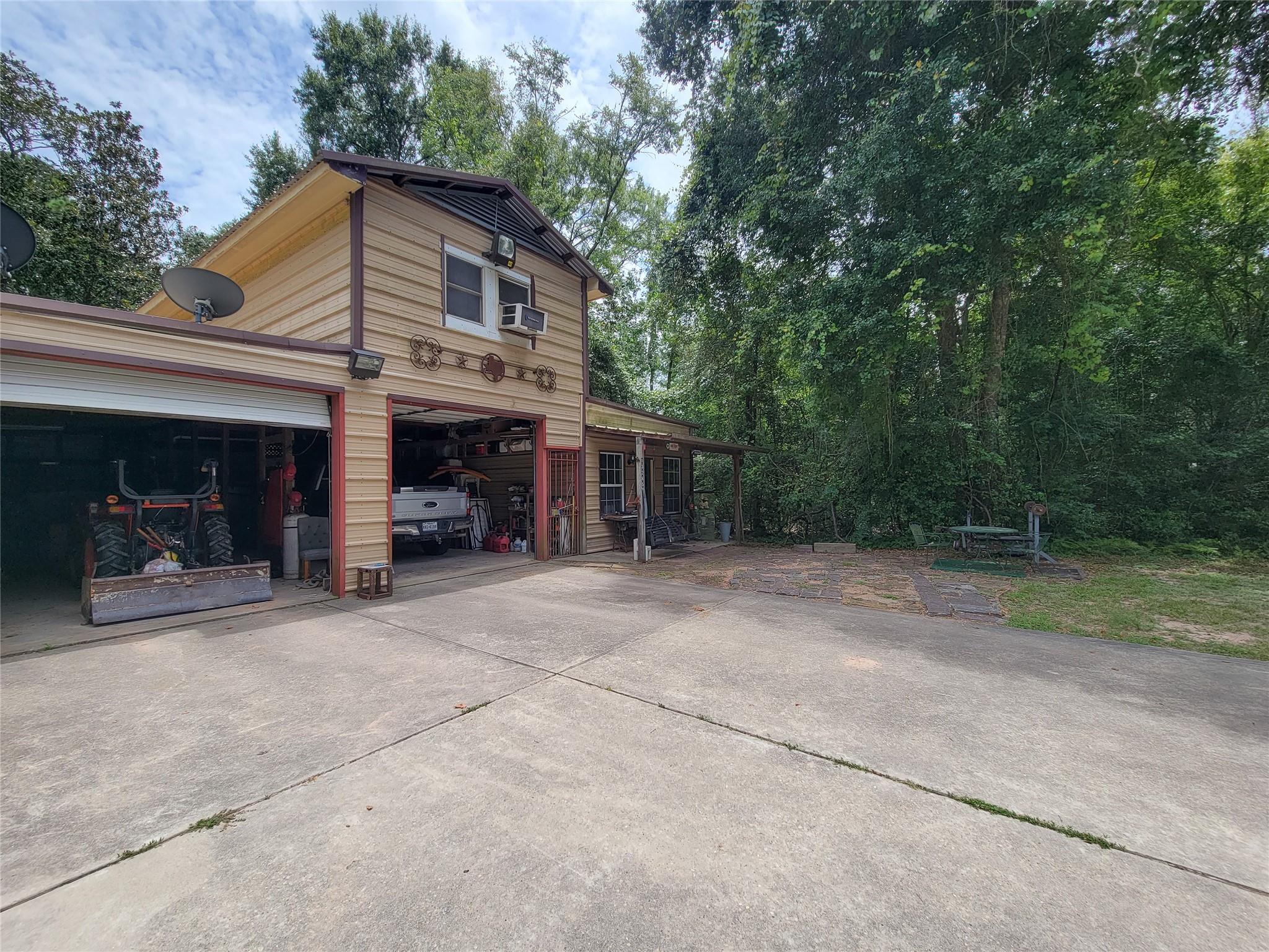 13200 Young — photo
