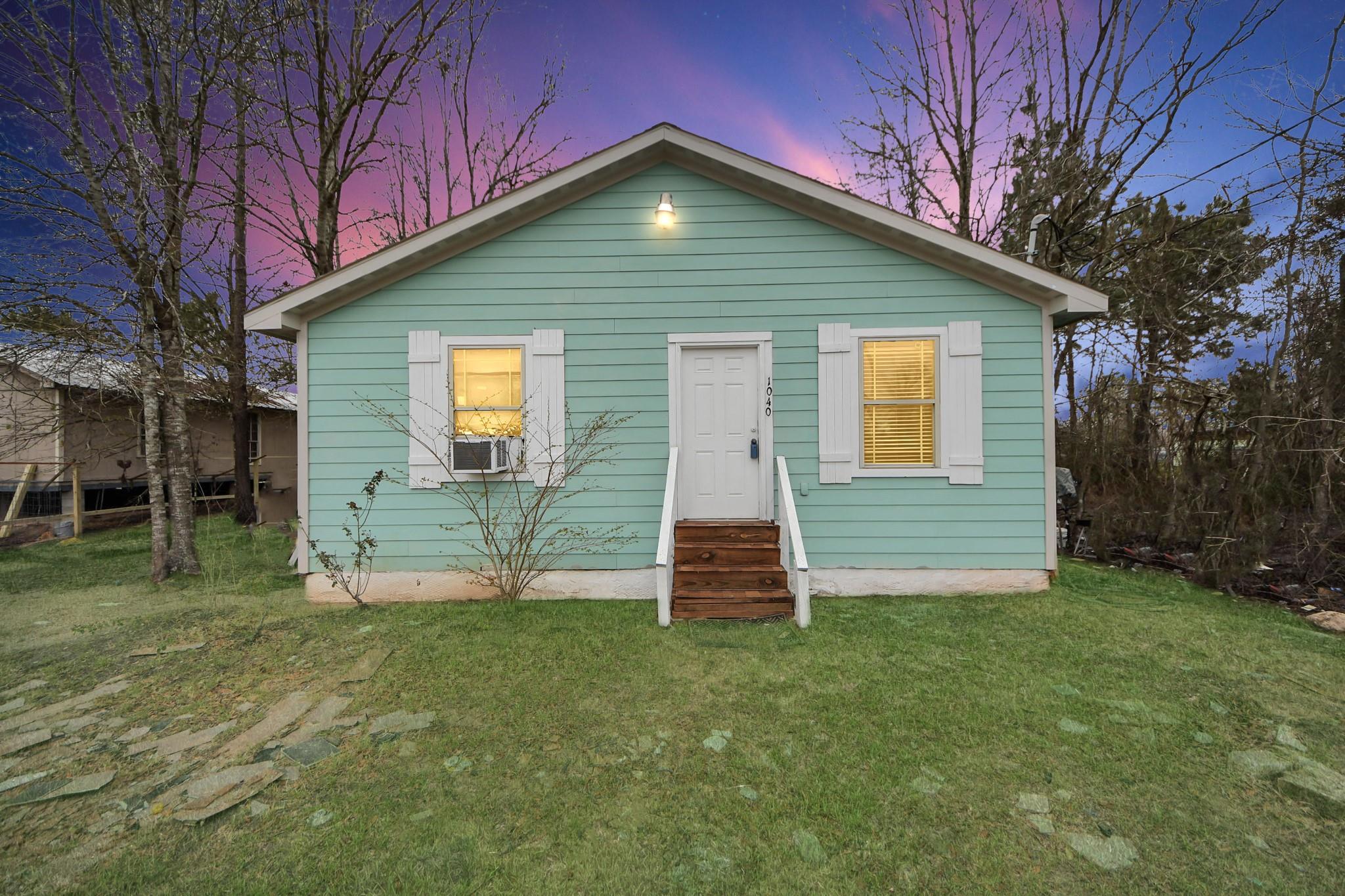 1040 County Road 5007 — photo