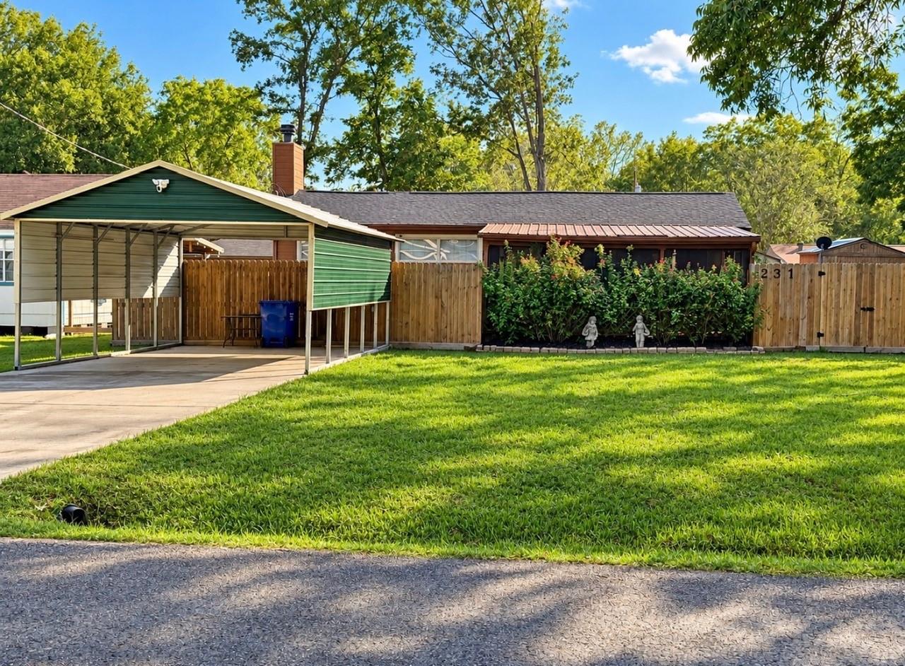 231 Pine Shadows Drive — photo