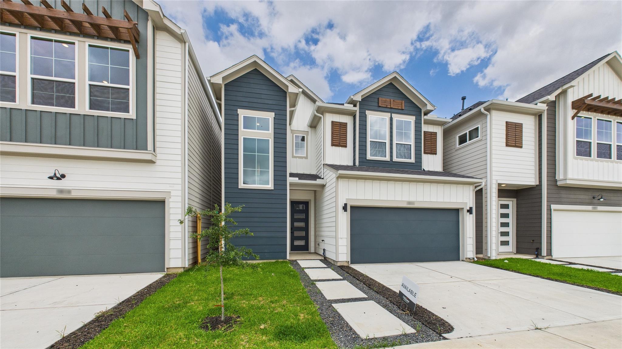 5814 Highland Sky Lane — photo