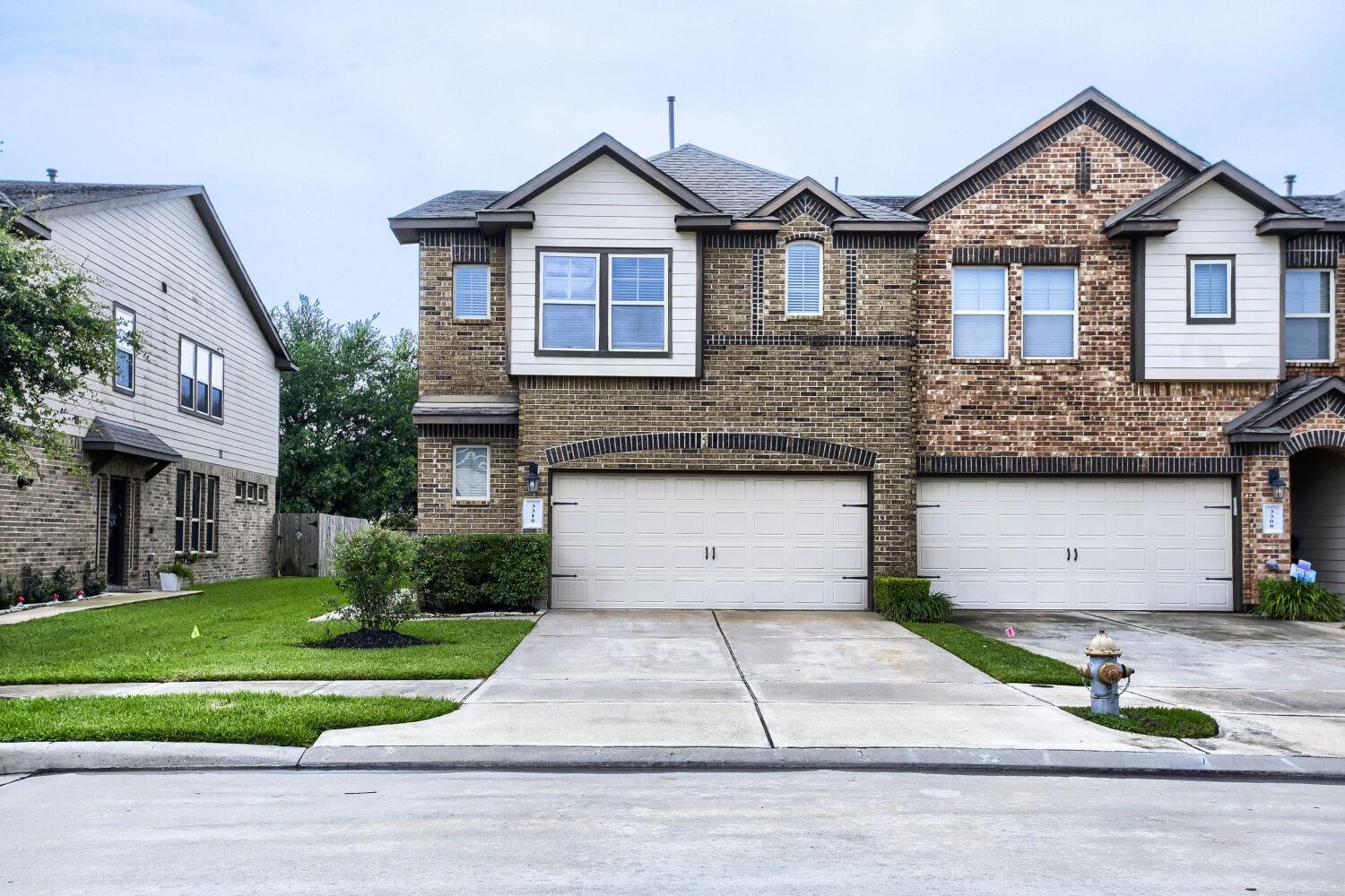 3310 Rainflower Springs Lane — photo