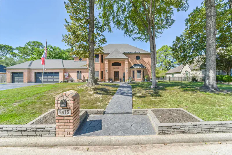 8415 Atascocita Lake Way — photo
