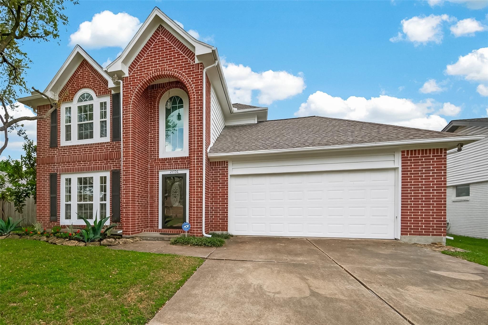 2406 Droxford Drive — photo