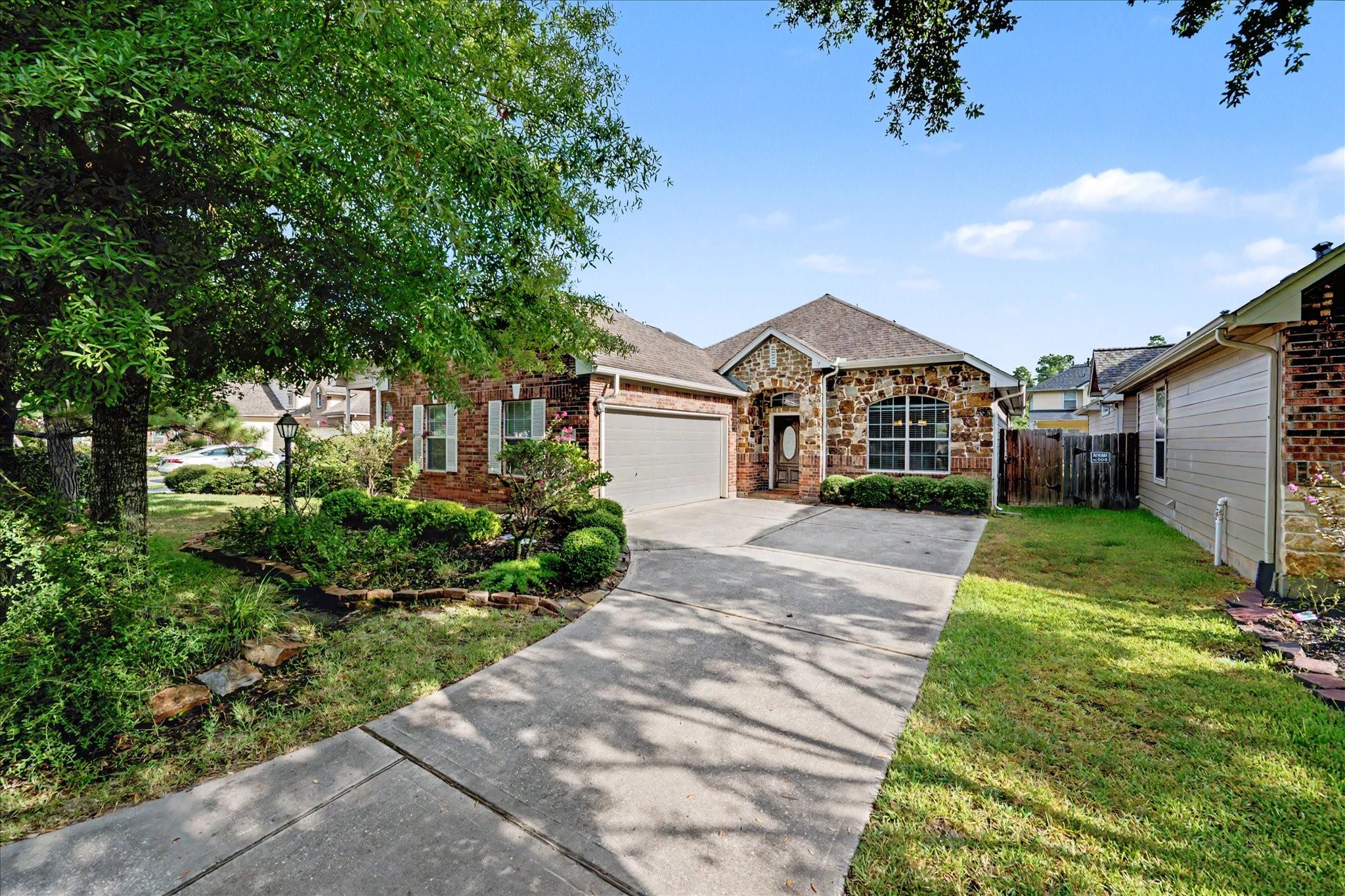 115 Zephyr Bend Place — photo