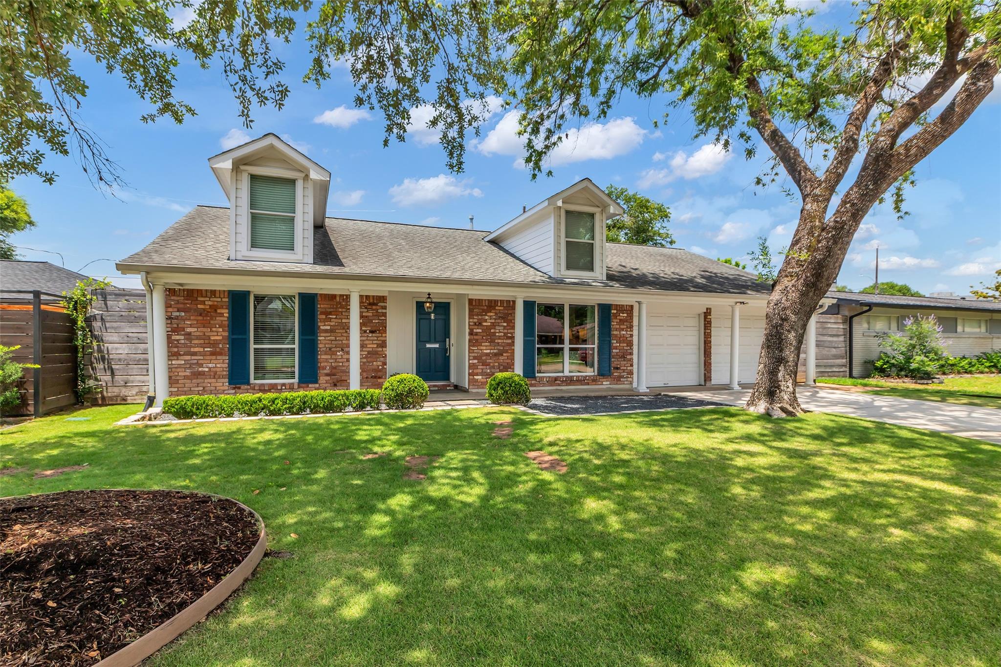 1819 Mill Creek Drive — photo