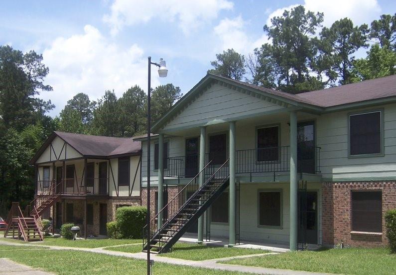 801 Forest Hollow #6, Livingston Tx 7735 — photo