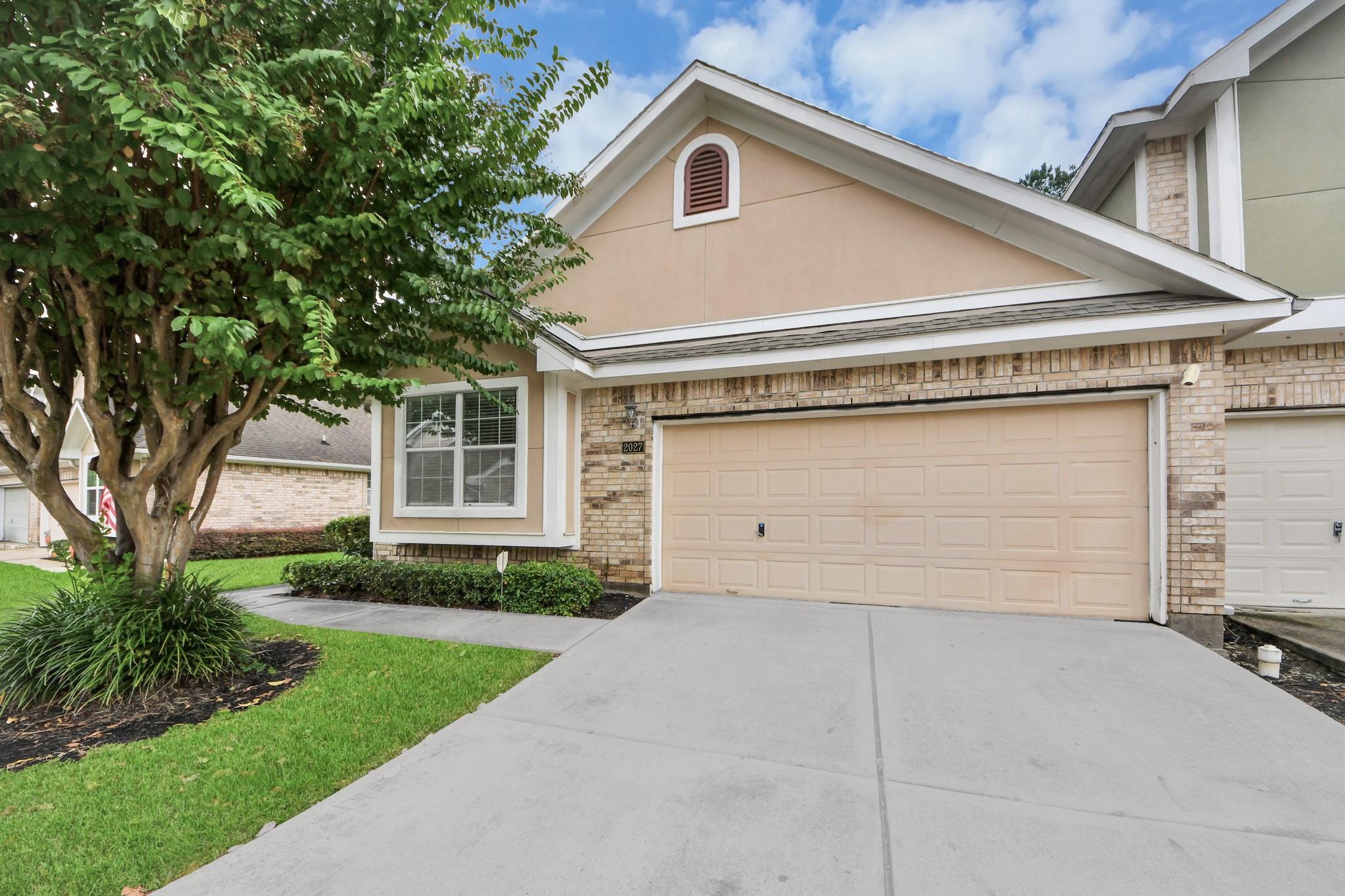 2027 Marchwood Manor Drive — photo