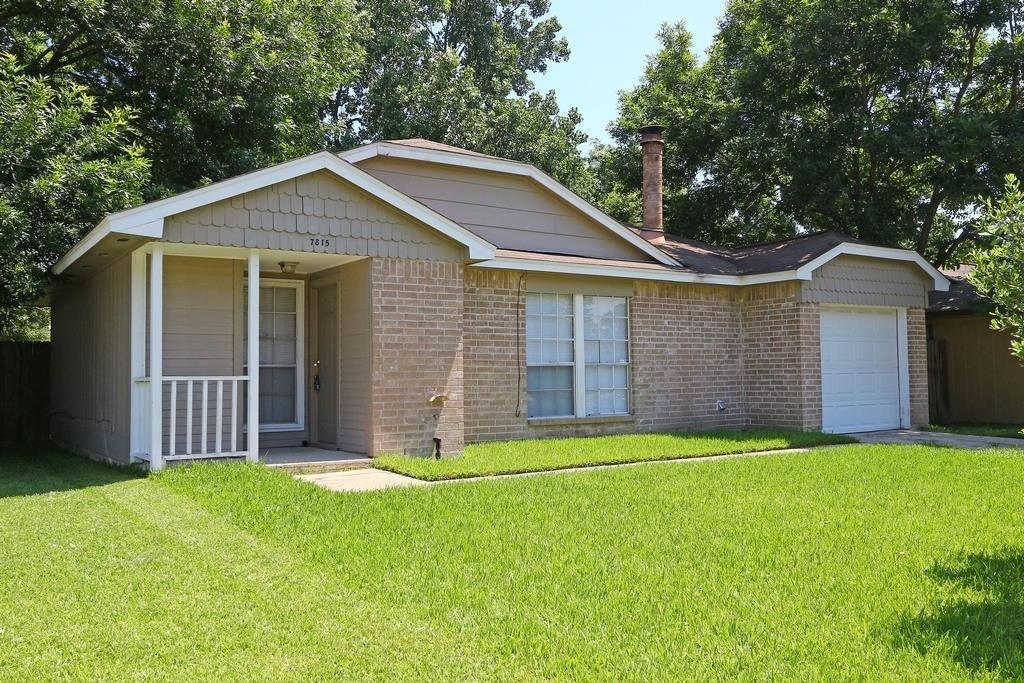 7815 Eastern Bluebird Drive — photo