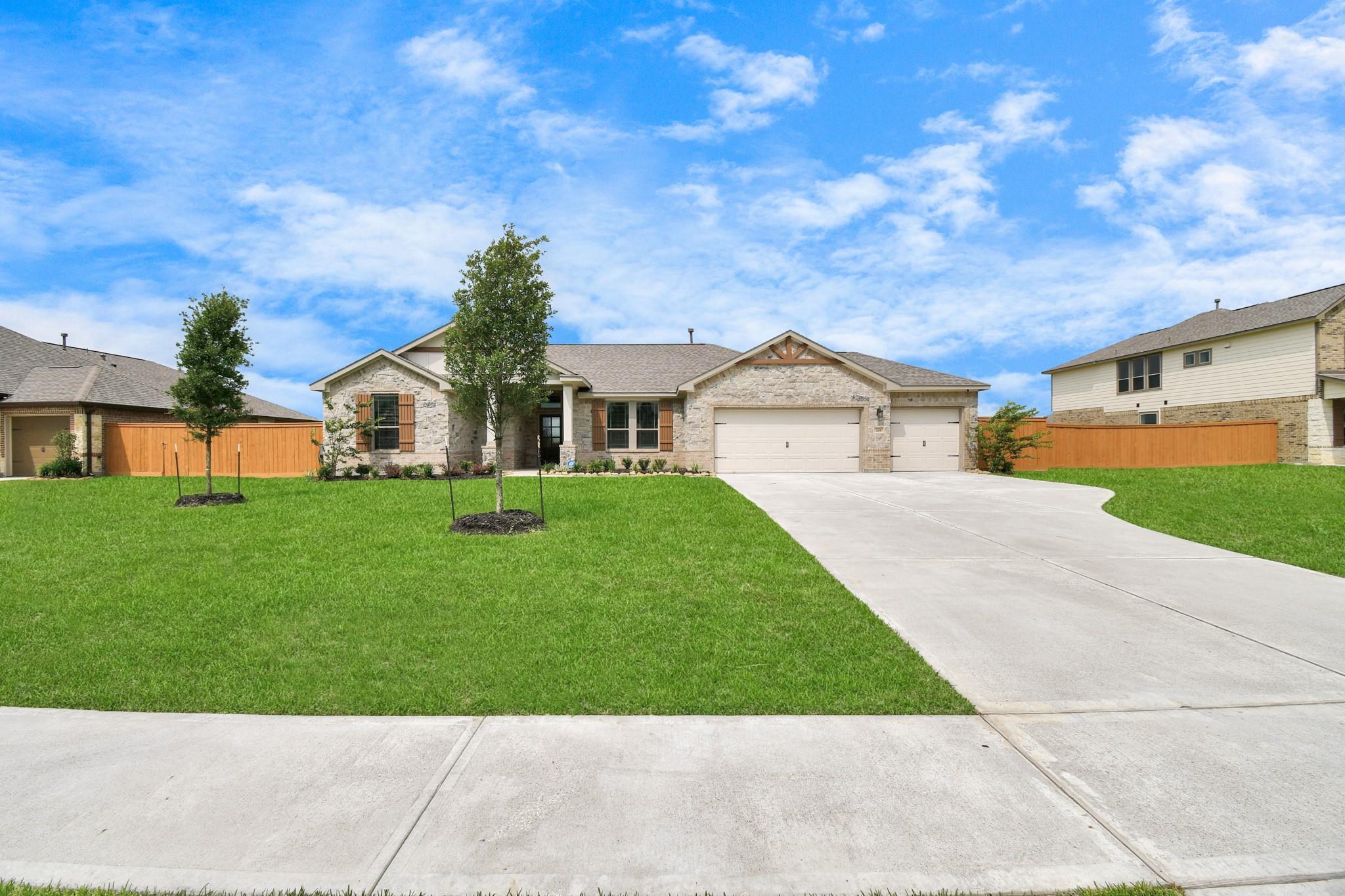 395 Hunter Ranch Way — photo