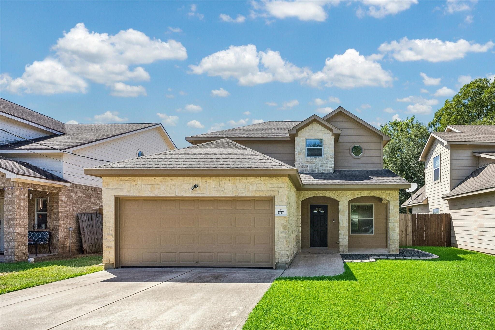 1717 Eagle Lake Road — photo