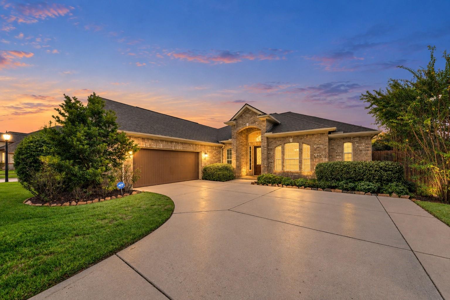 12218 Rampy Green Drive — photo