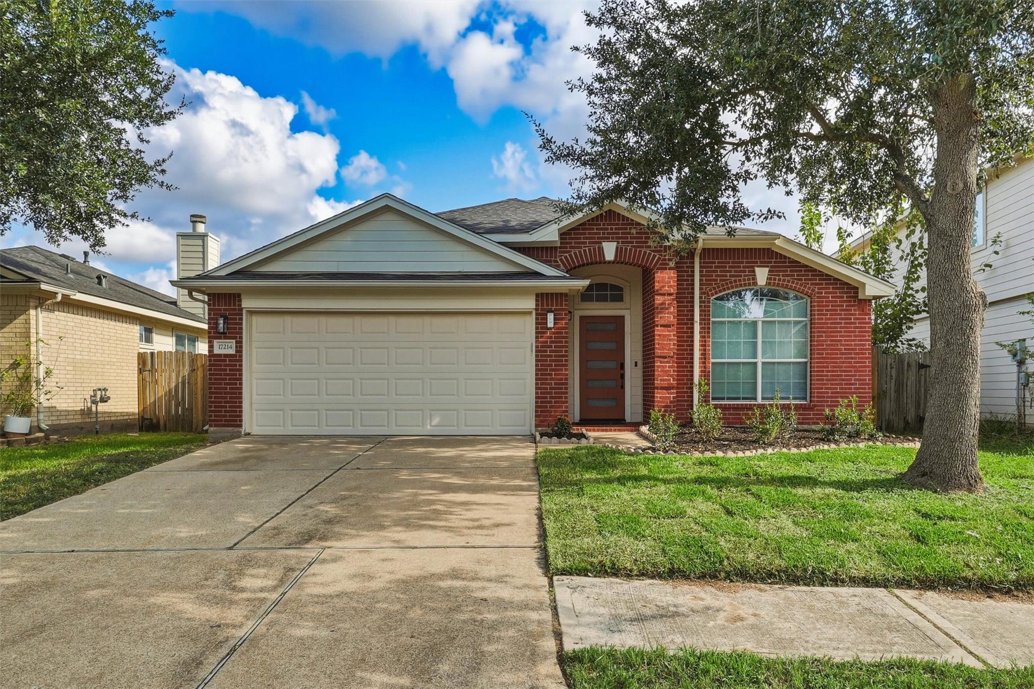 17214 Lilac Vale Court — photo