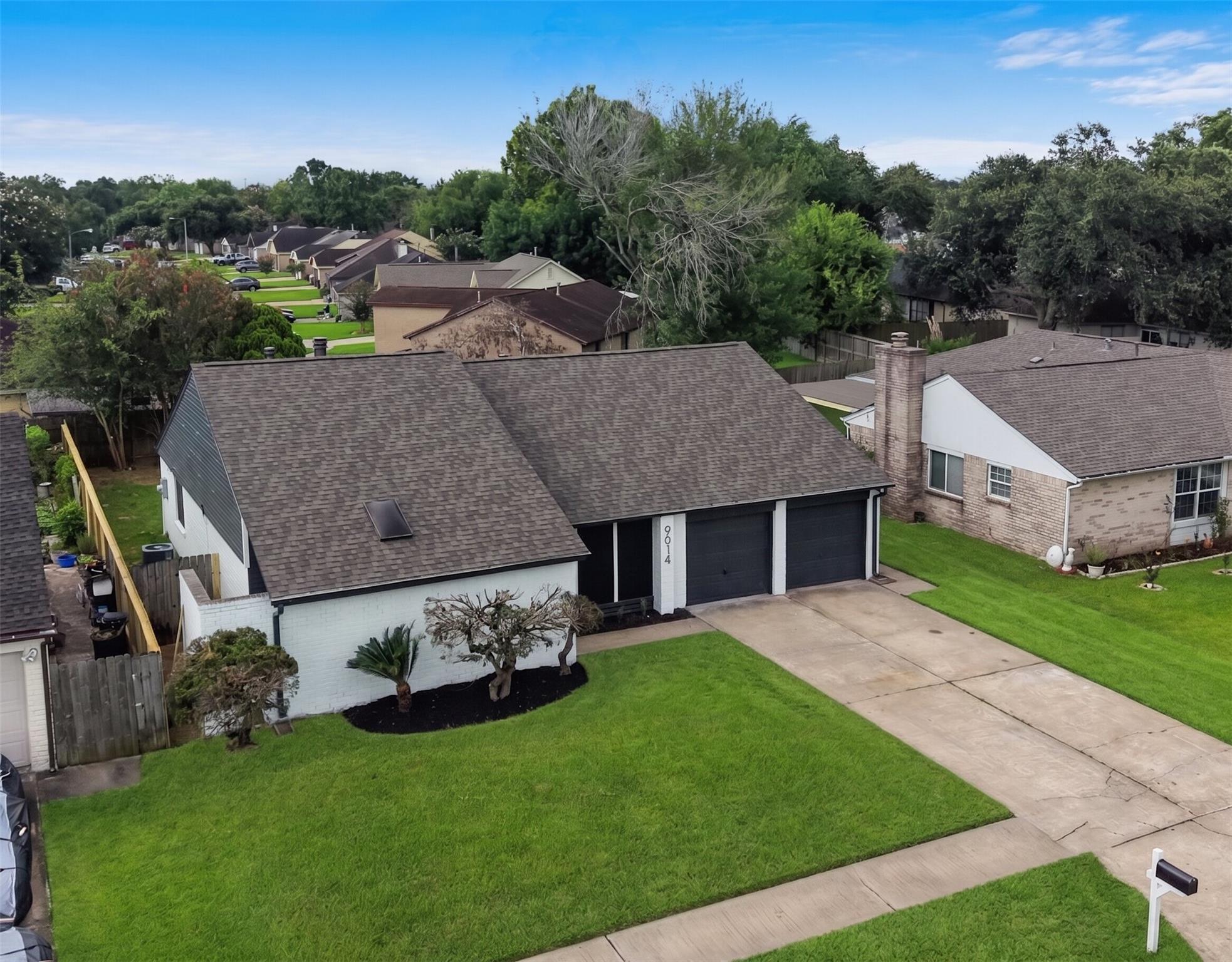 9014 Kirkmont Drive — photo