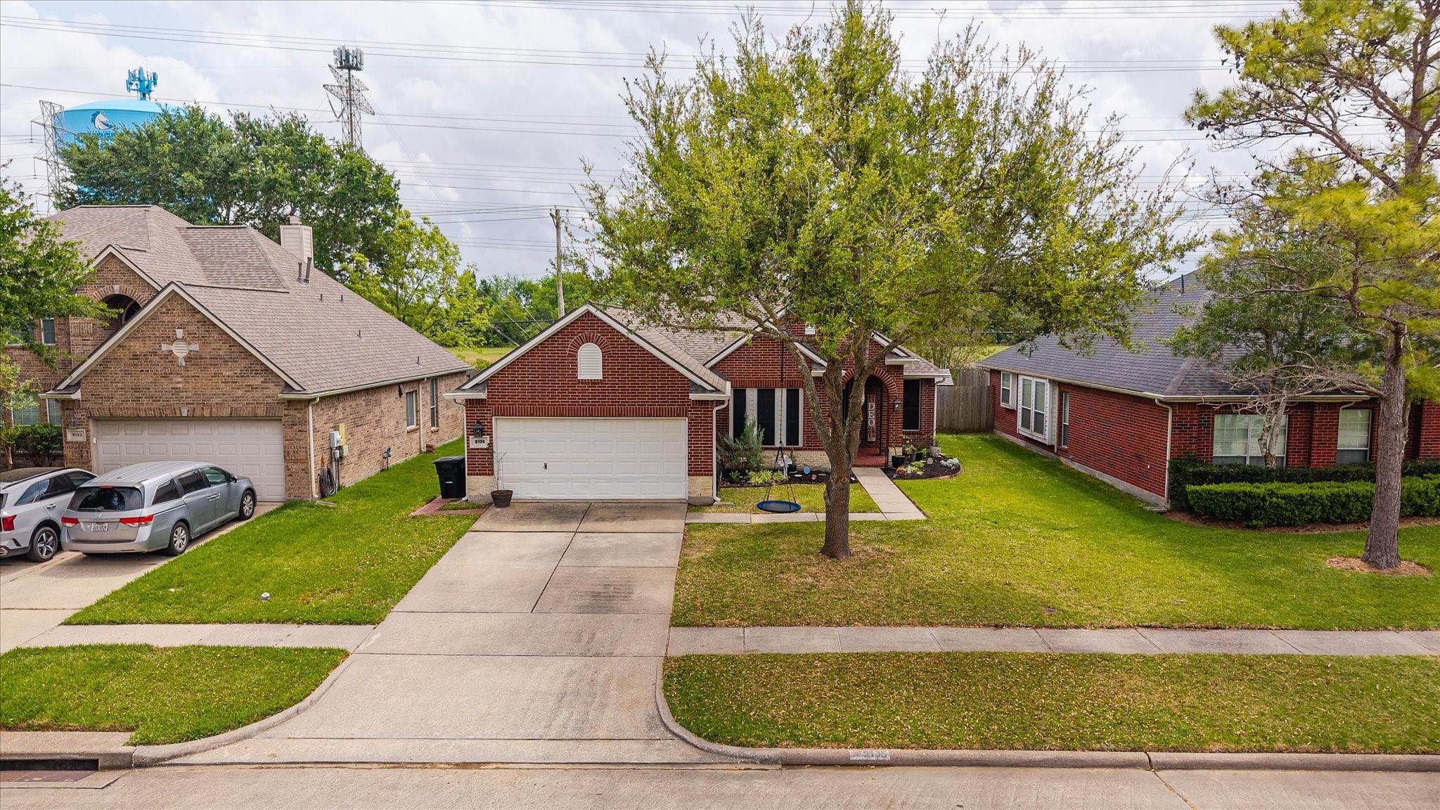 5135 Candlewood Drive — photo