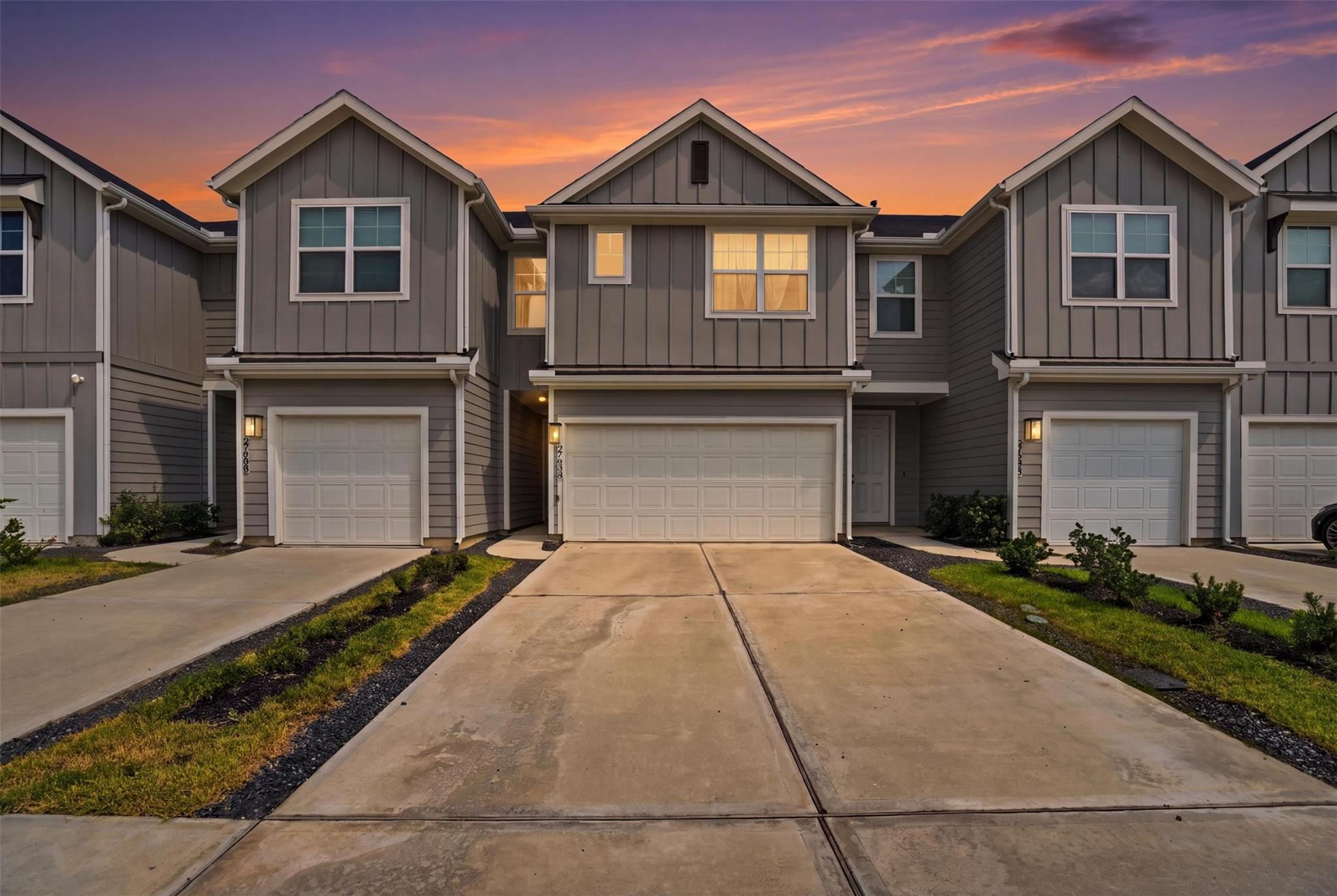 27934 Western Creek Court — photo