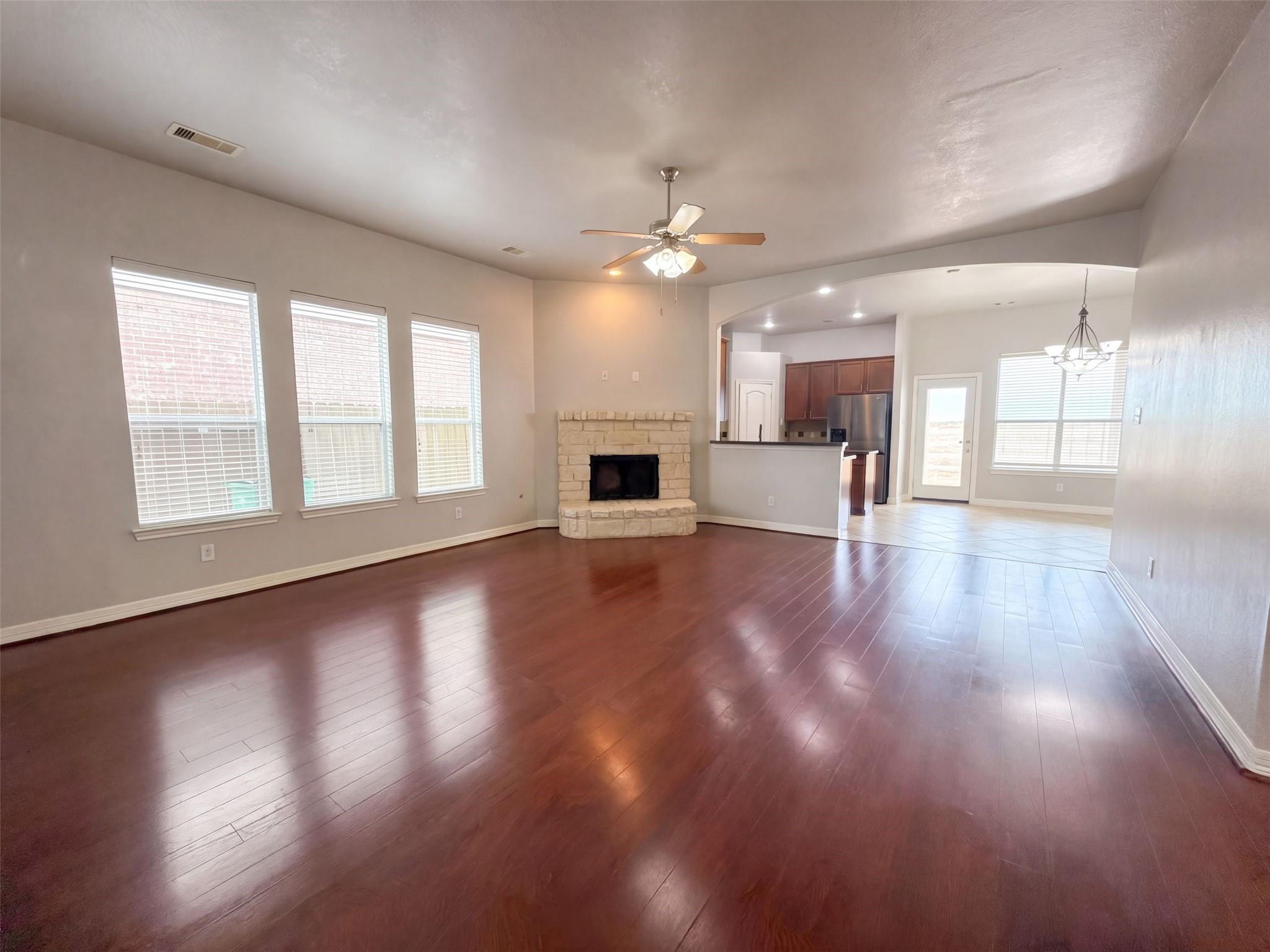 9411 Silver Ridge Drive, Rosharon, TX 77583 — photo 3