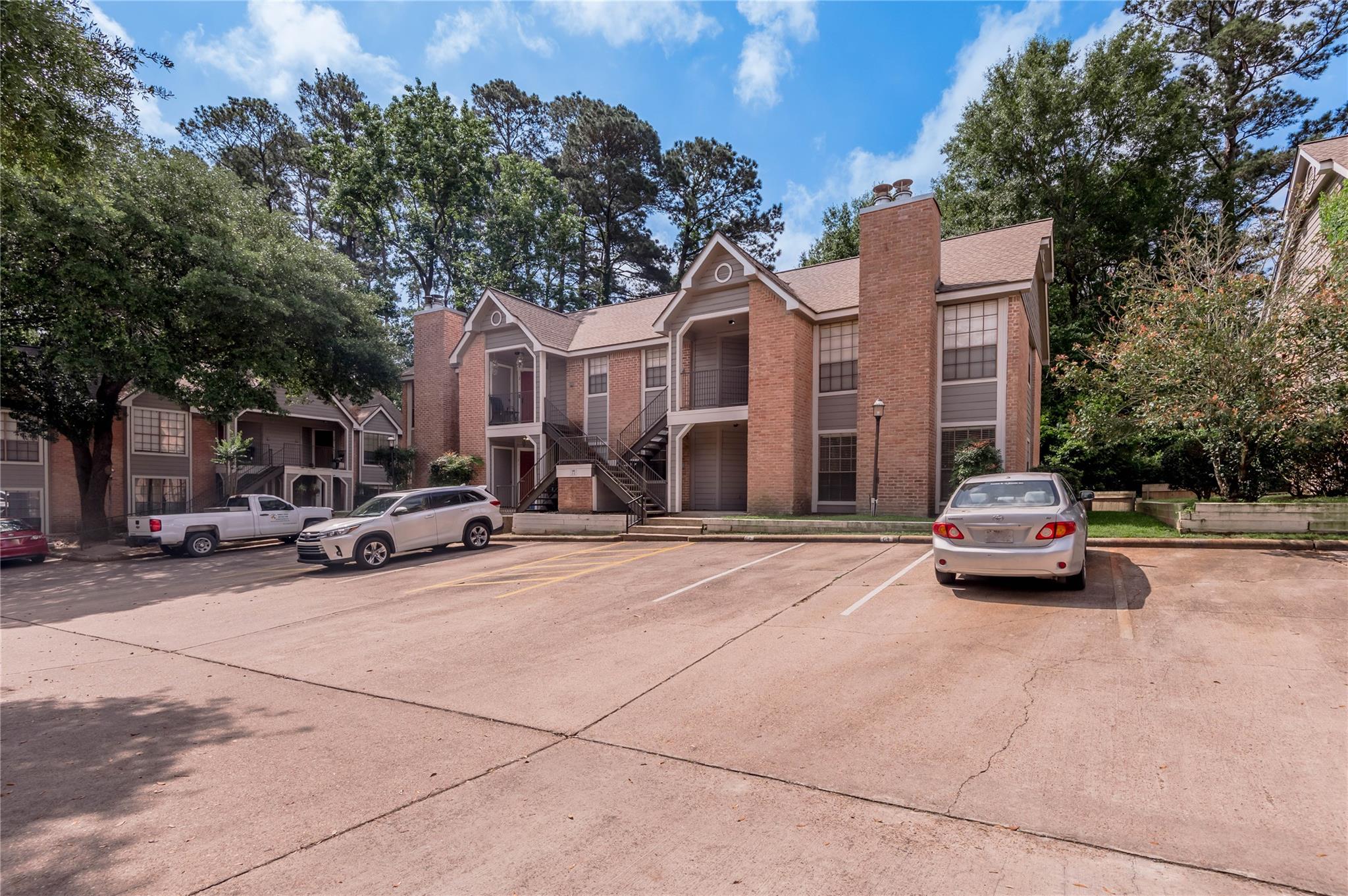 2401 Sycamore Avenue #C2 — photo