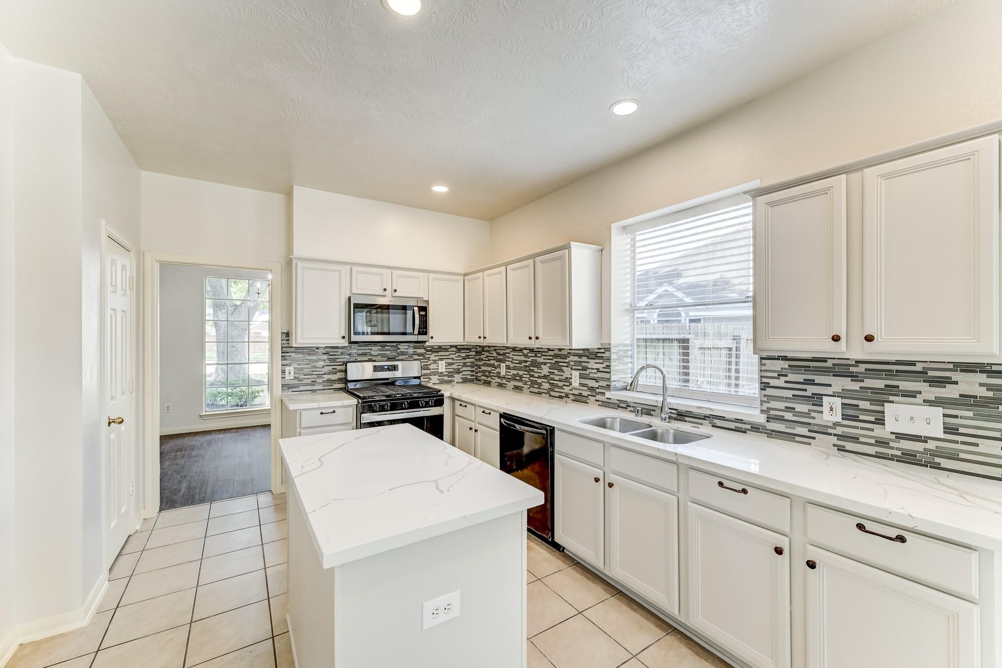 8510 Nashwood Court — photo