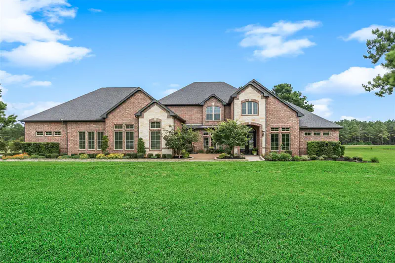 9108 Ridgelake Court — photo